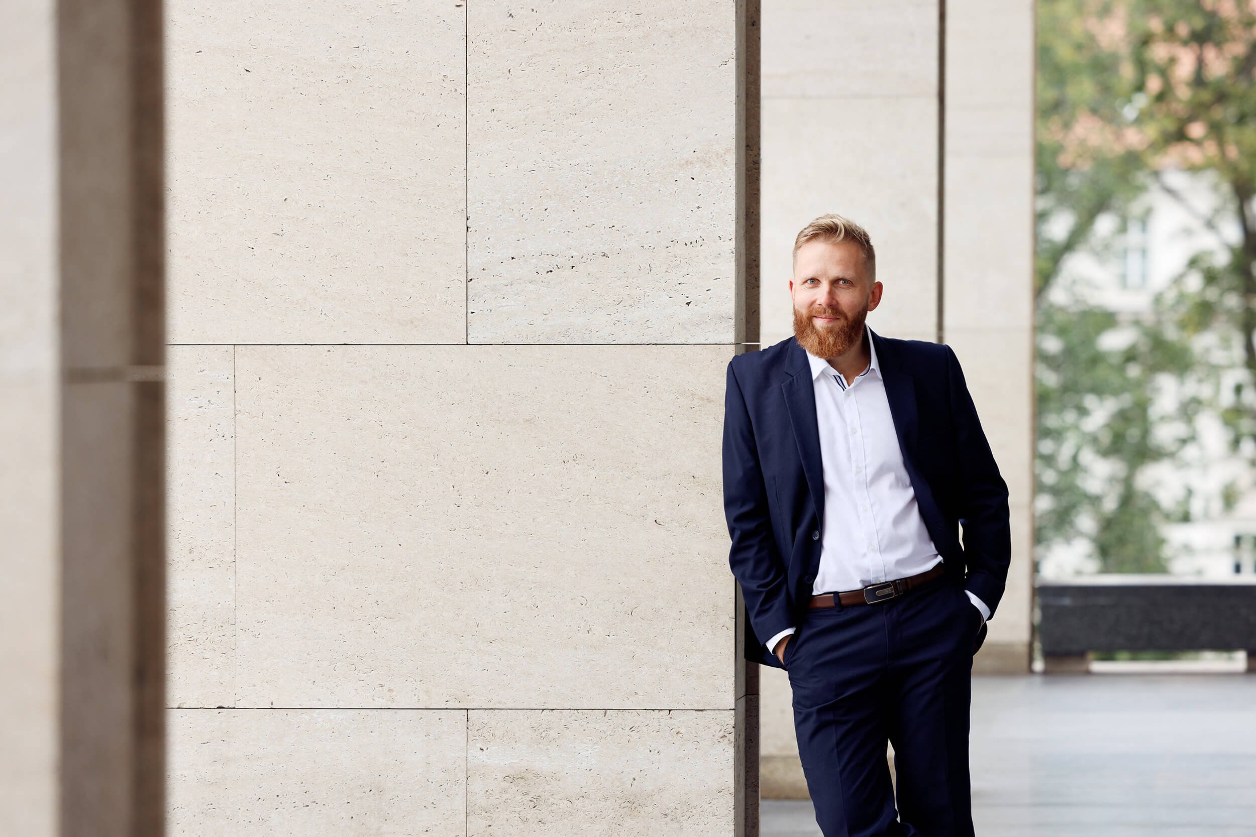 daylight-studio_business-portraits-prev_LR_09.jpg