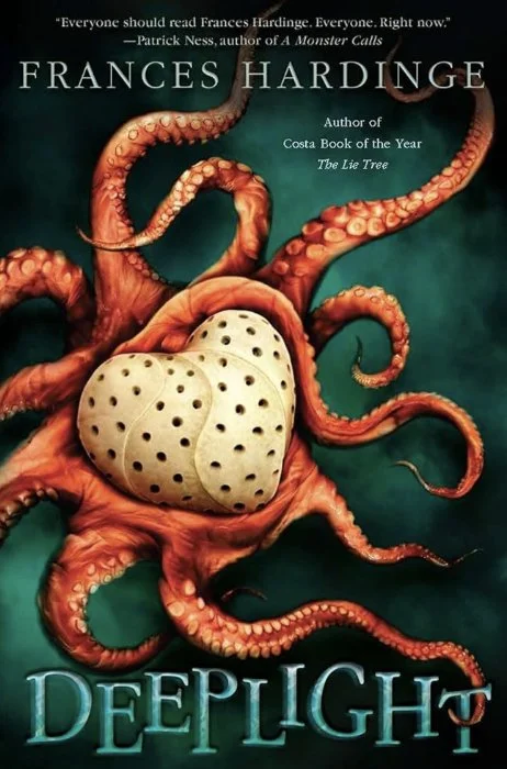 Cover for Deeplight by Frances Hardinge. A white heart with holes in it surrounded by red tentacles.