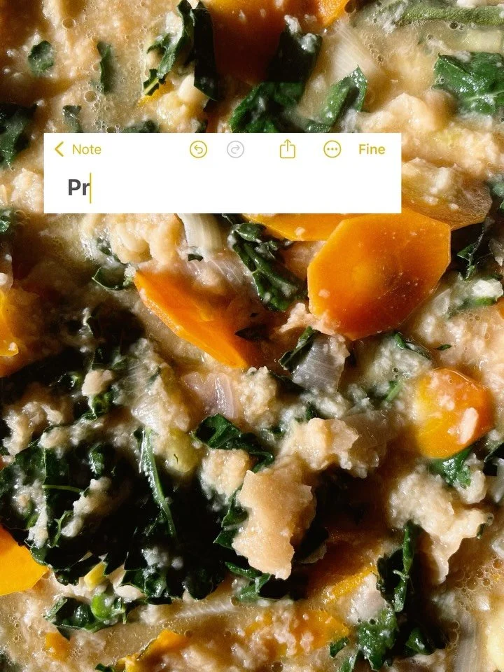 Al grido di &ldquo;oltre la ribollita c&rsquo;&egrave; vita&rdquo;, ecco alcuni primi piatti sfiziosini che amo mettere nei men&uacute; autunnali: 

🫜 Ramen vegan con zucca, rapa e cavolo nero
🥦 Passato verde, funghi chiodini, crumble di cavolfiore