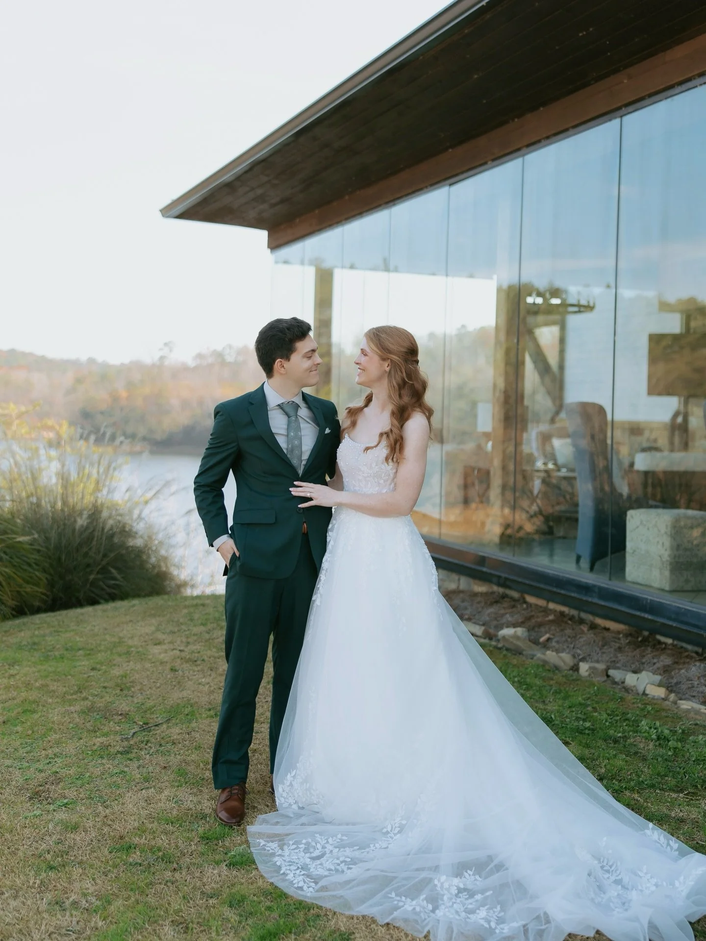 Adam &amp; Emmaline &mdash; an intimate December celebration