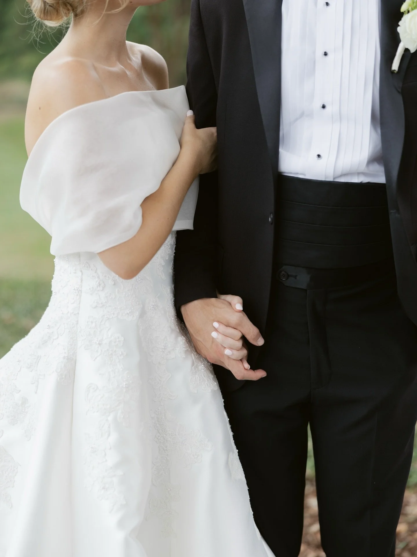 Wedding pics I love!!

always with @holly_schumpert