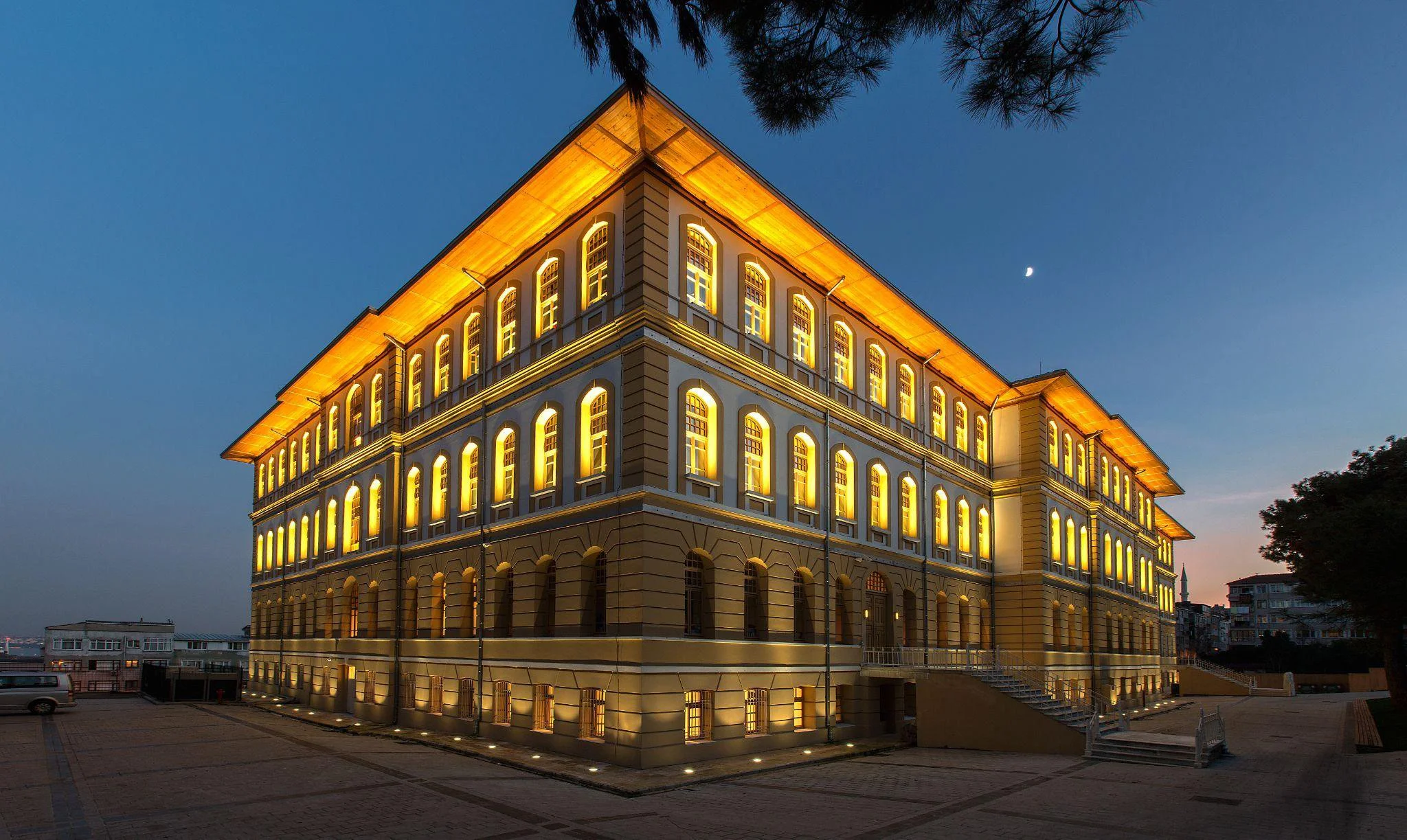 F.S.M. International Anatolian Imam Hatip School