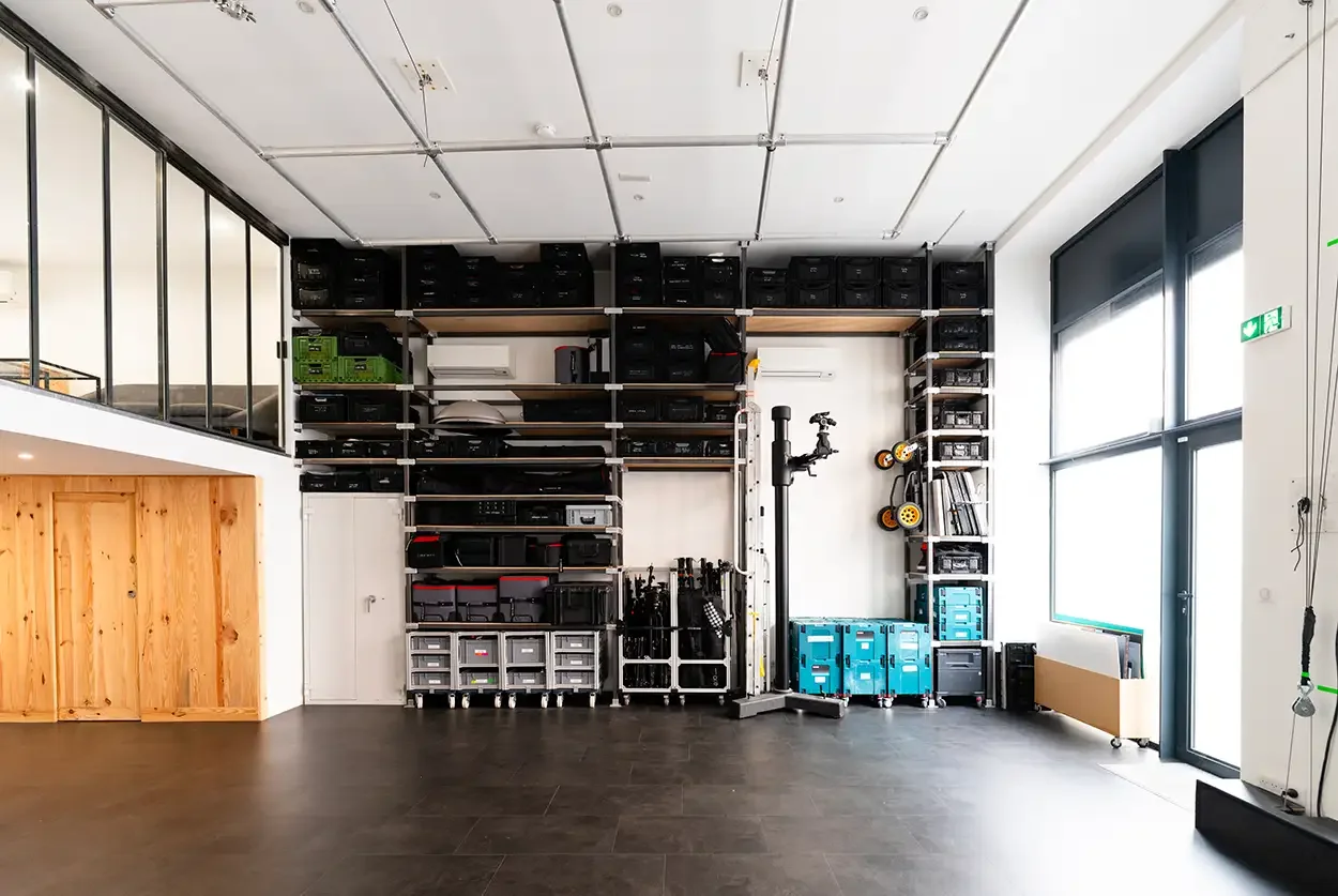 Vue large du plateau Greystone studio  à Villeurbanne