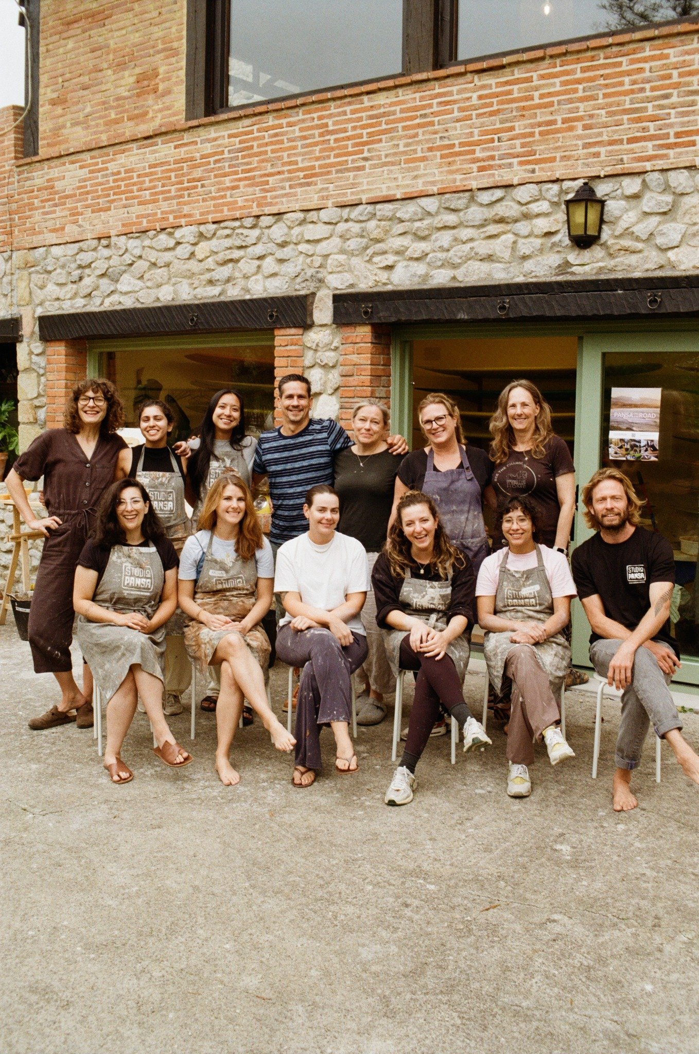 POTR Recap, Part III: Traces of a week well spent ☀️

Captured on 35mm film by @mindywiekhartphotography 

#studiopansa #potr #ceramicsretreat #claycommunity #creativeescape #slowcraft #handmadeceramics #analogphotography