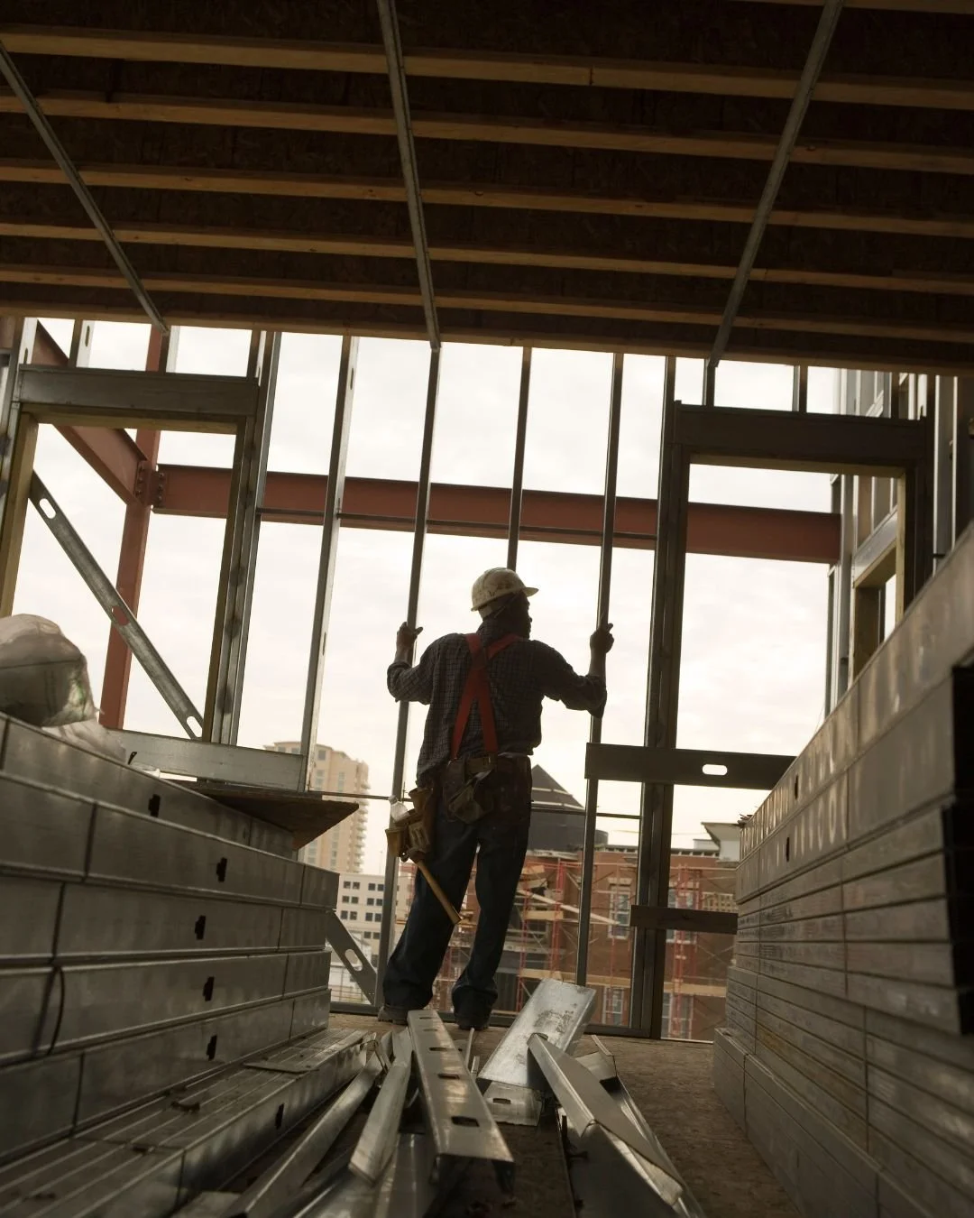 What Insurance Do Tradies Need in Queensland? (Complete Guide 2026)