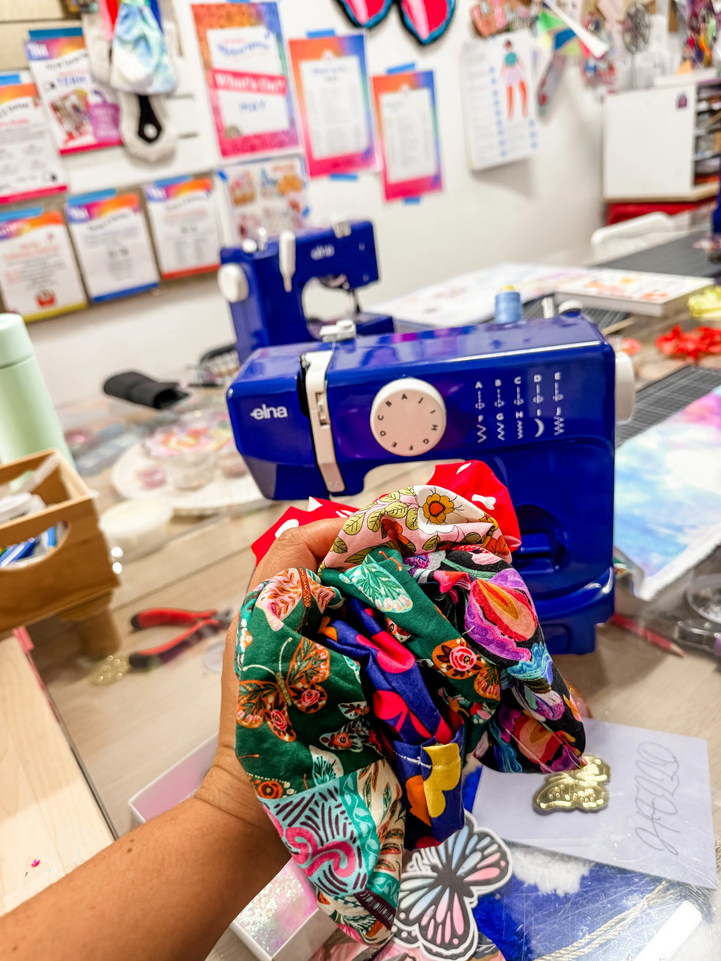 Sew coolo scrunchies made in taster class.JPG