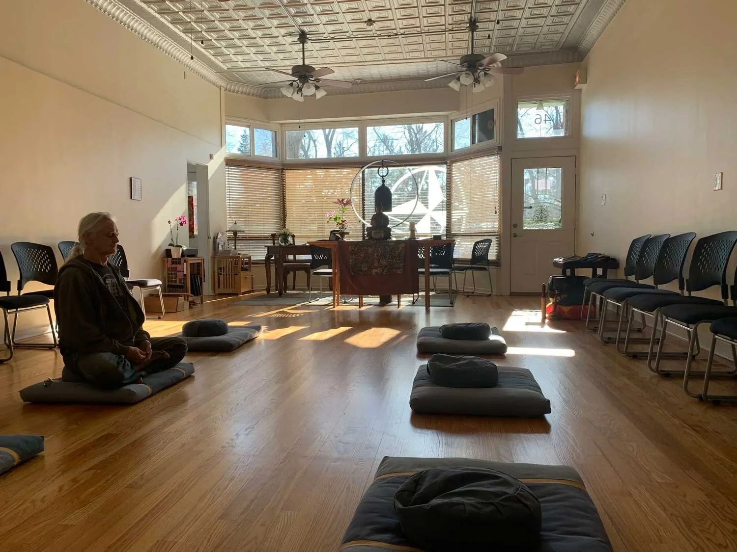 ungo+meditating.jpg