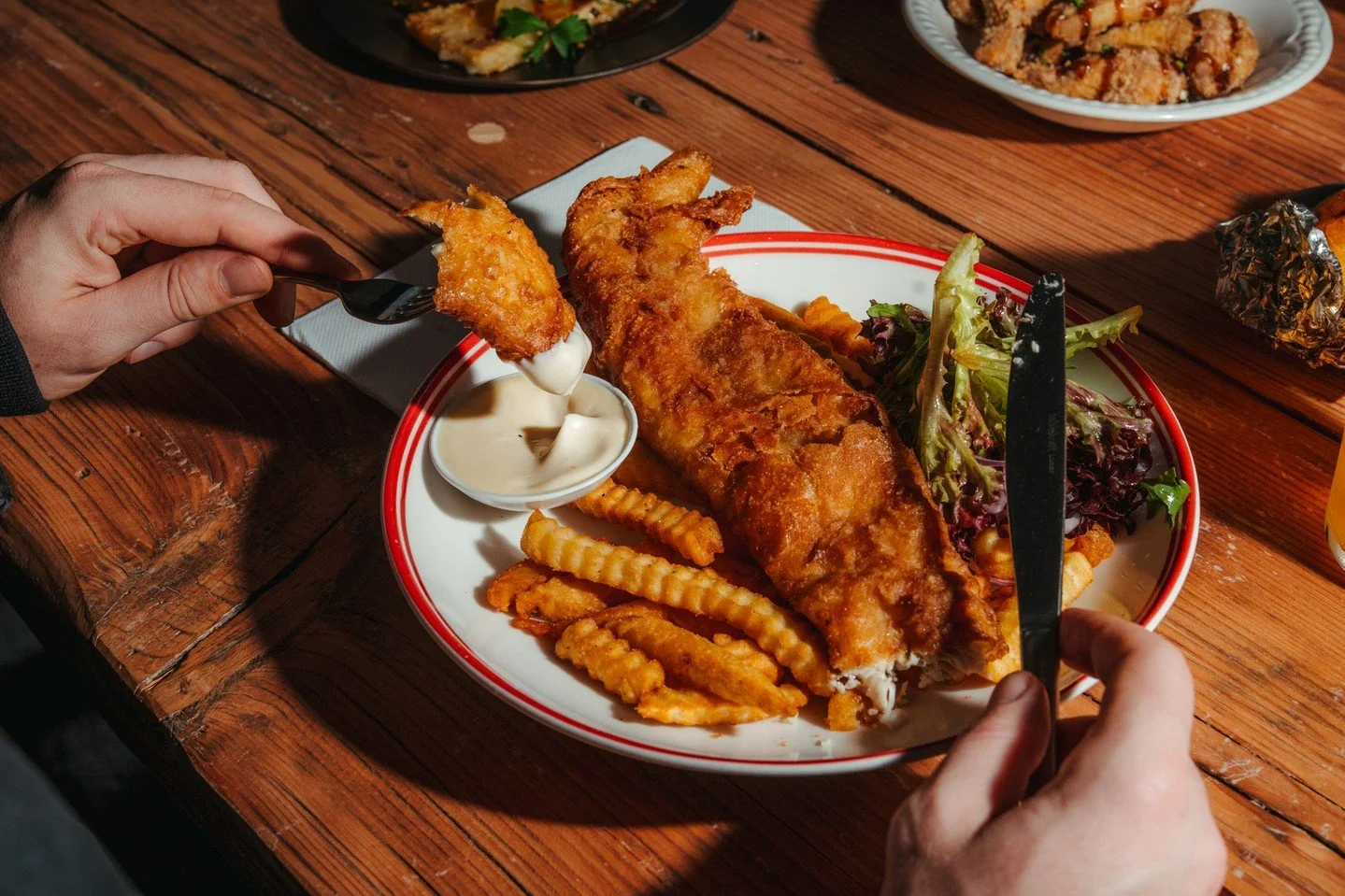 From hearty pub classics to modern, flavour-driven dishes, our menu has something fresh and satisfying for everyone to enjoy.⁠
⁠
+ enjoy our weekly specials:⁠
⁠
&rarr; Monday to Thursday: $15 lunch specials ⁠
&rarr; Tuesday: $15 Pasta⁠
&rarr; Wednesd