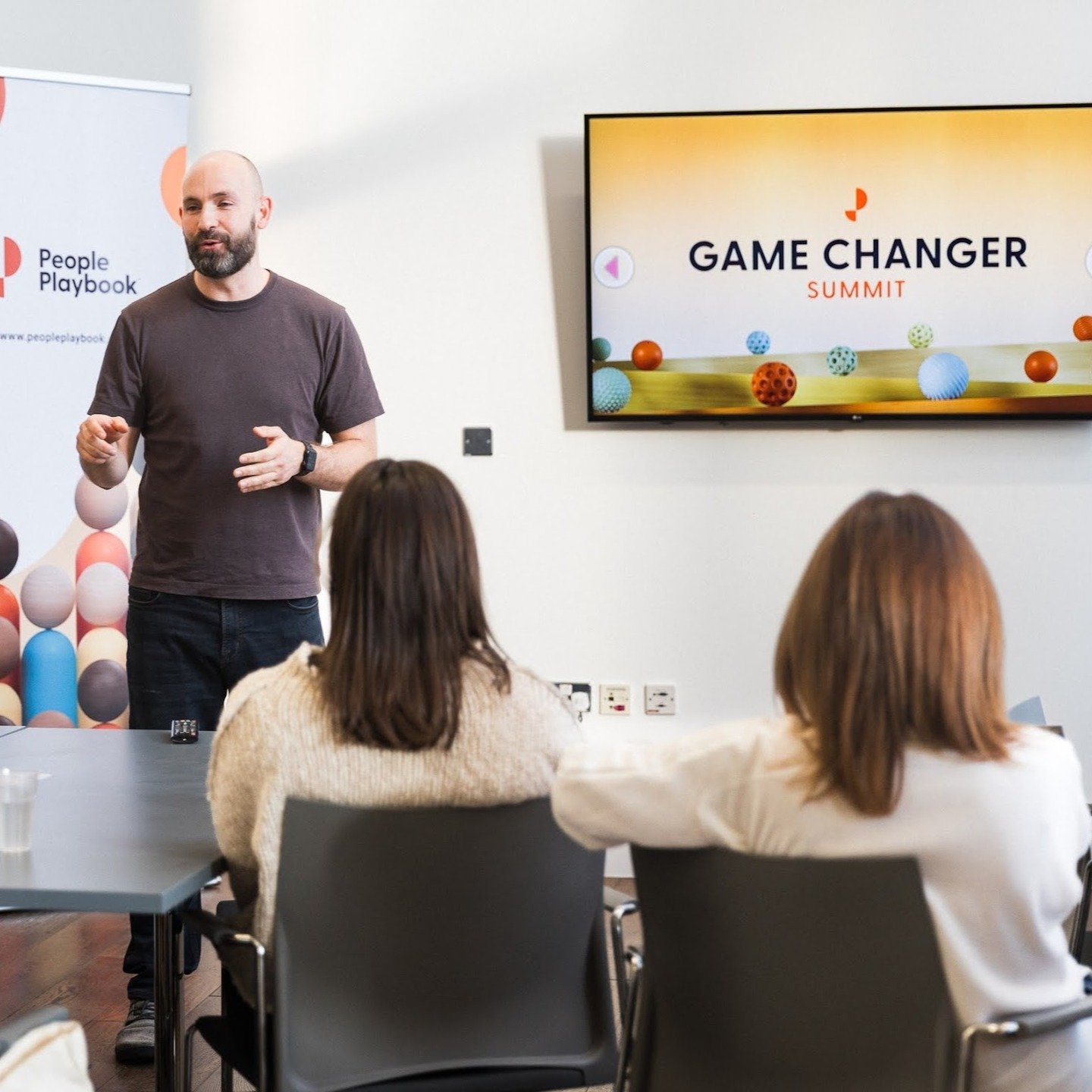 Introducing our Game Changer Community... 🤝

When I started People Playbook in 2020, every mentor told me: &ldquo;You need to focus on one industry and/or a specific problem.&rdquo; 

But... the thought of that bored the life out of me. 😴

Our powe