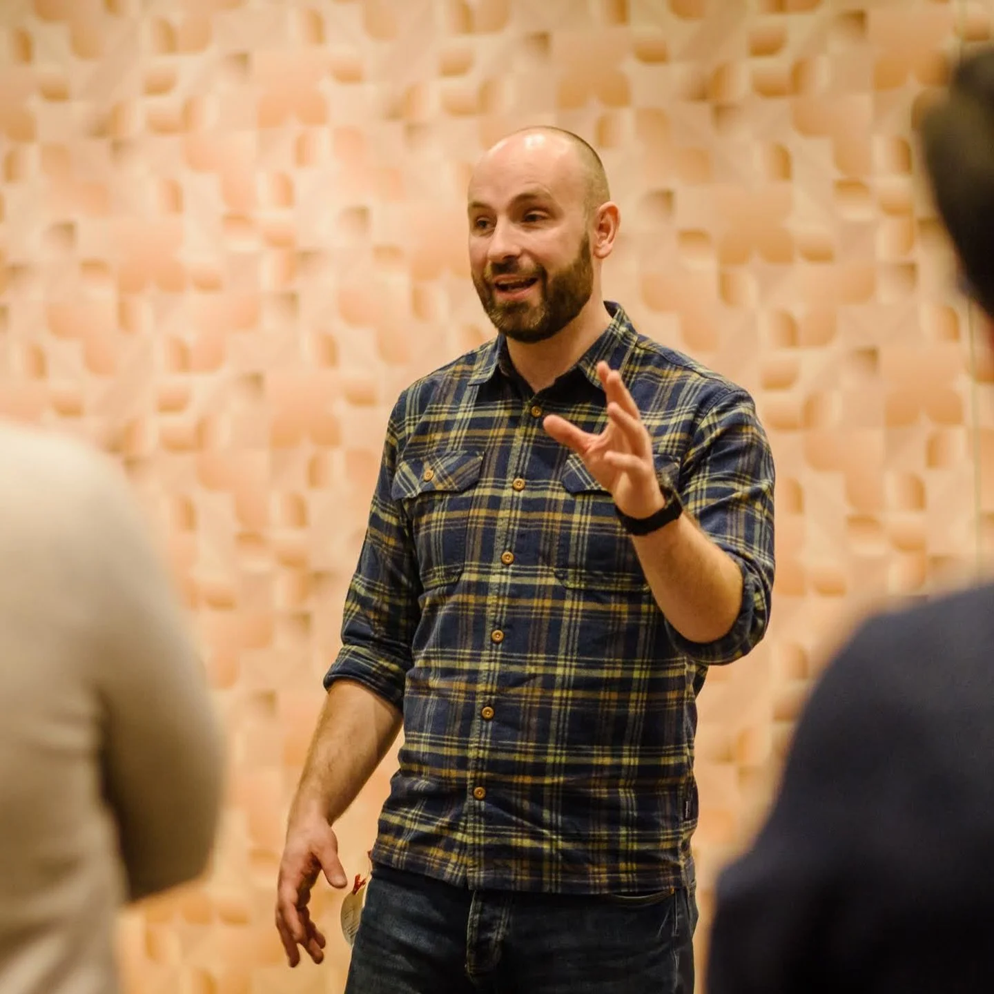 Back in London this week and wandered past Google in Central St. Giles. Took me right back to 2021. So, I reached out to one of my first clients who invited People Playbook to work with his leadership team.

Shoutout to Biren Kalaria for being up for