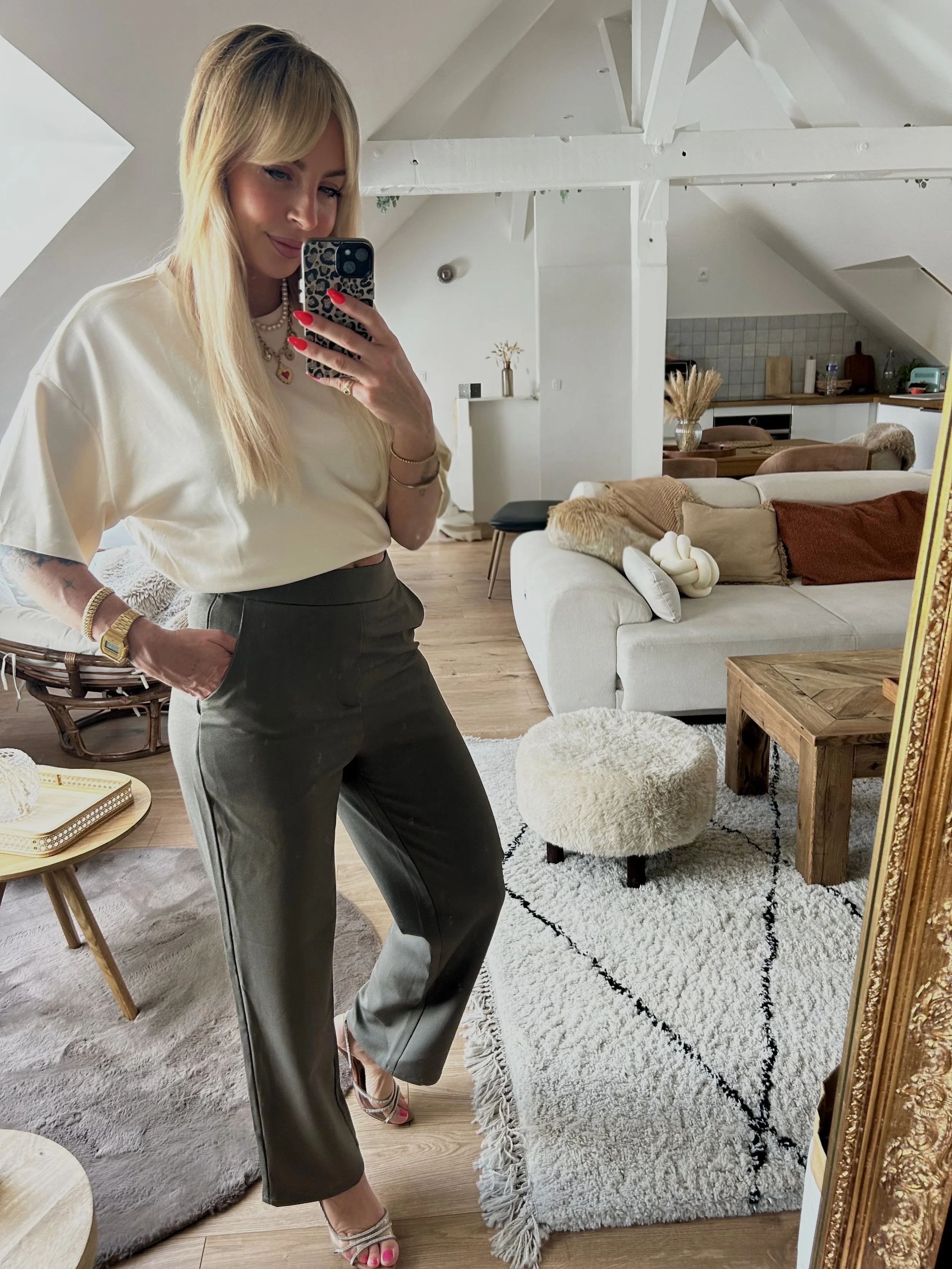 Facetune_01-06-2026-22-12-16.jpeg