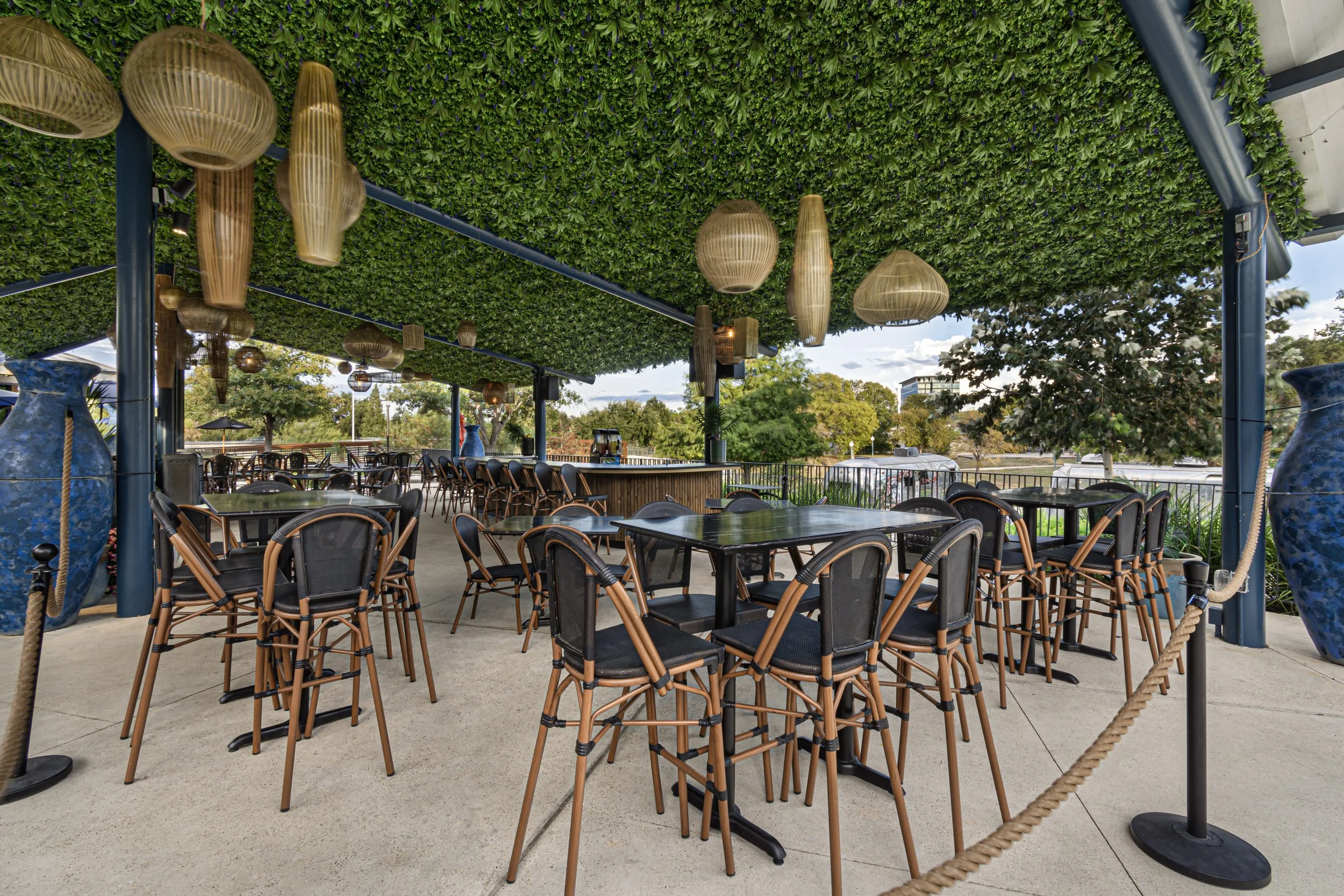 2025-09-23 - KIFFER - Costa Pacifica Terraza 4.jpg