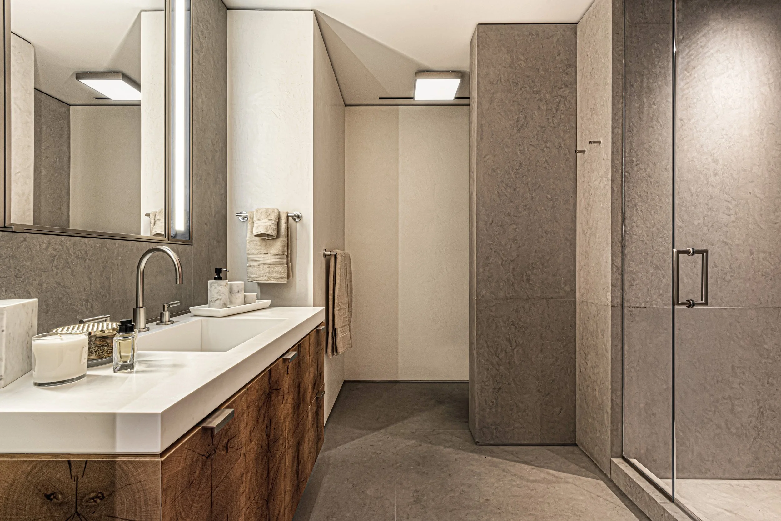 2025-09-16 - KIFFER - Departamento Trump International Tower 39G 41.jpg