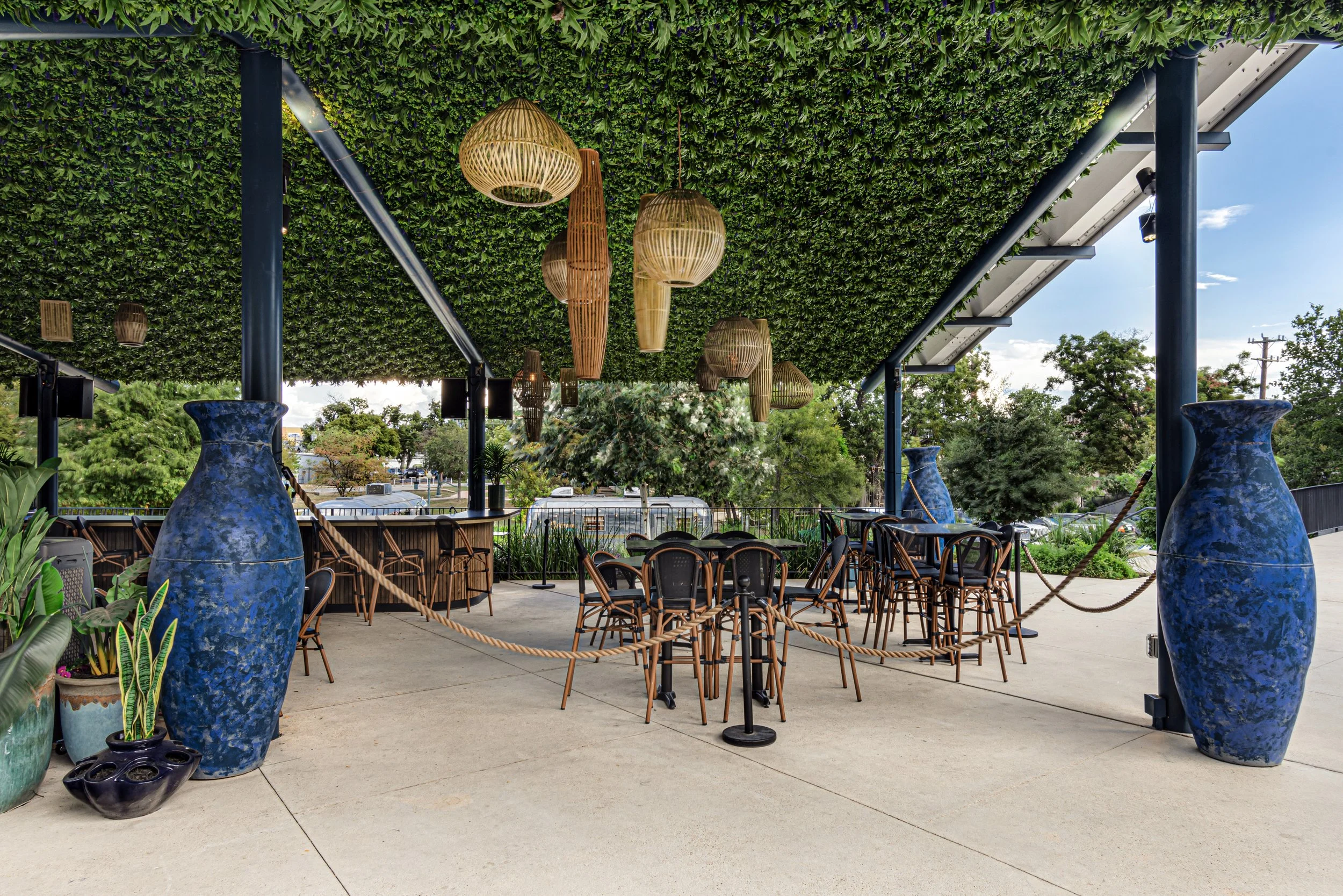 2025-09-23 - KIFFER - Costa Pacifica Terraza 1.jpg