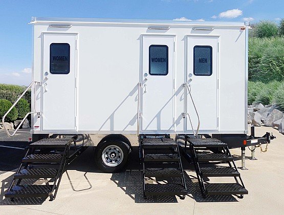 3 stall exterior.jpg