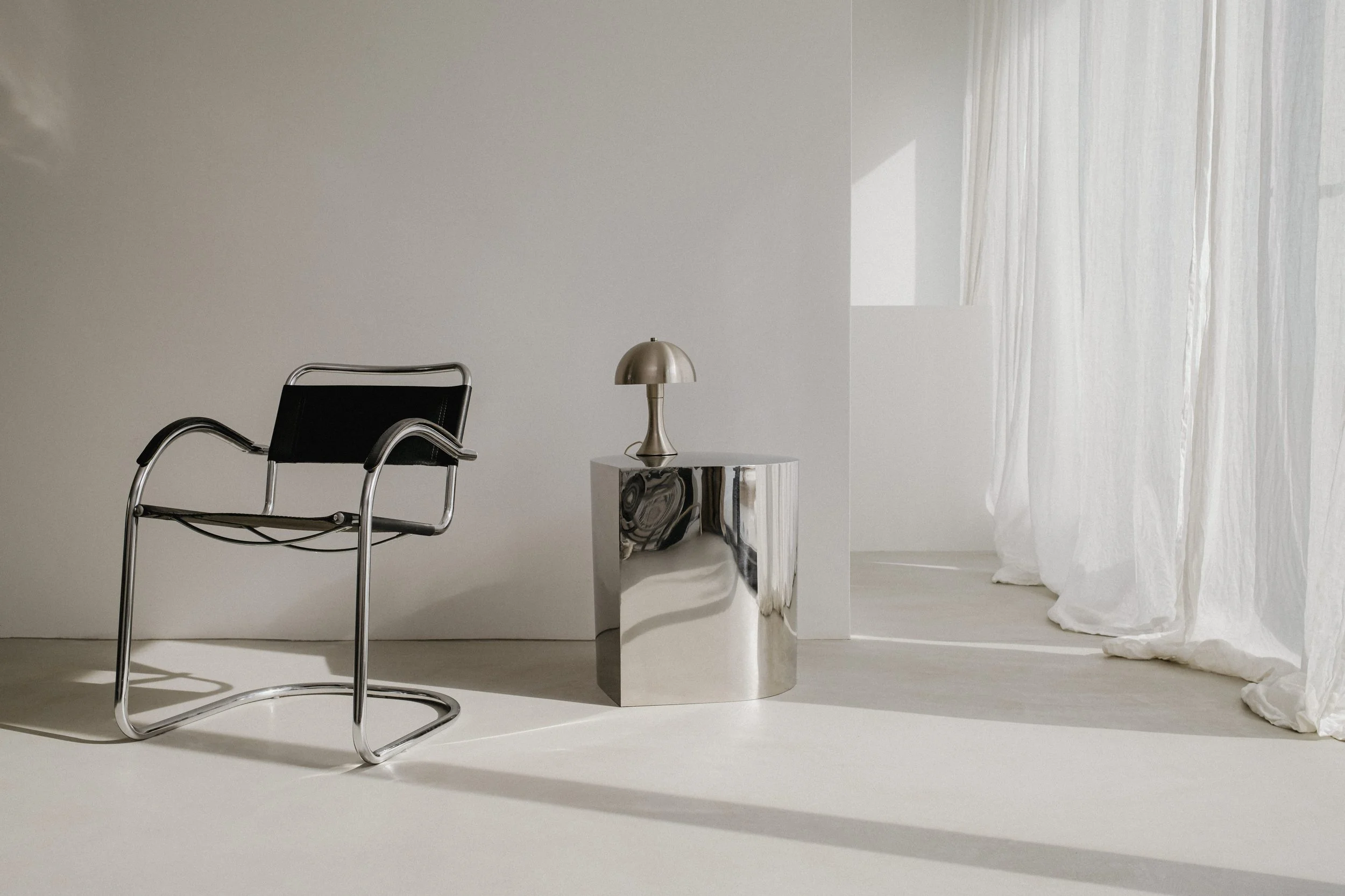 The Aesthetic Trap: Why Pretty Brands Don’t Always Perform