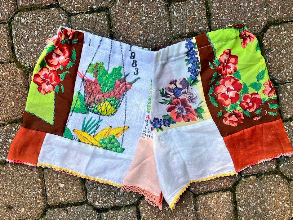 Upcycled Shorts - Peach/Brown - Size L