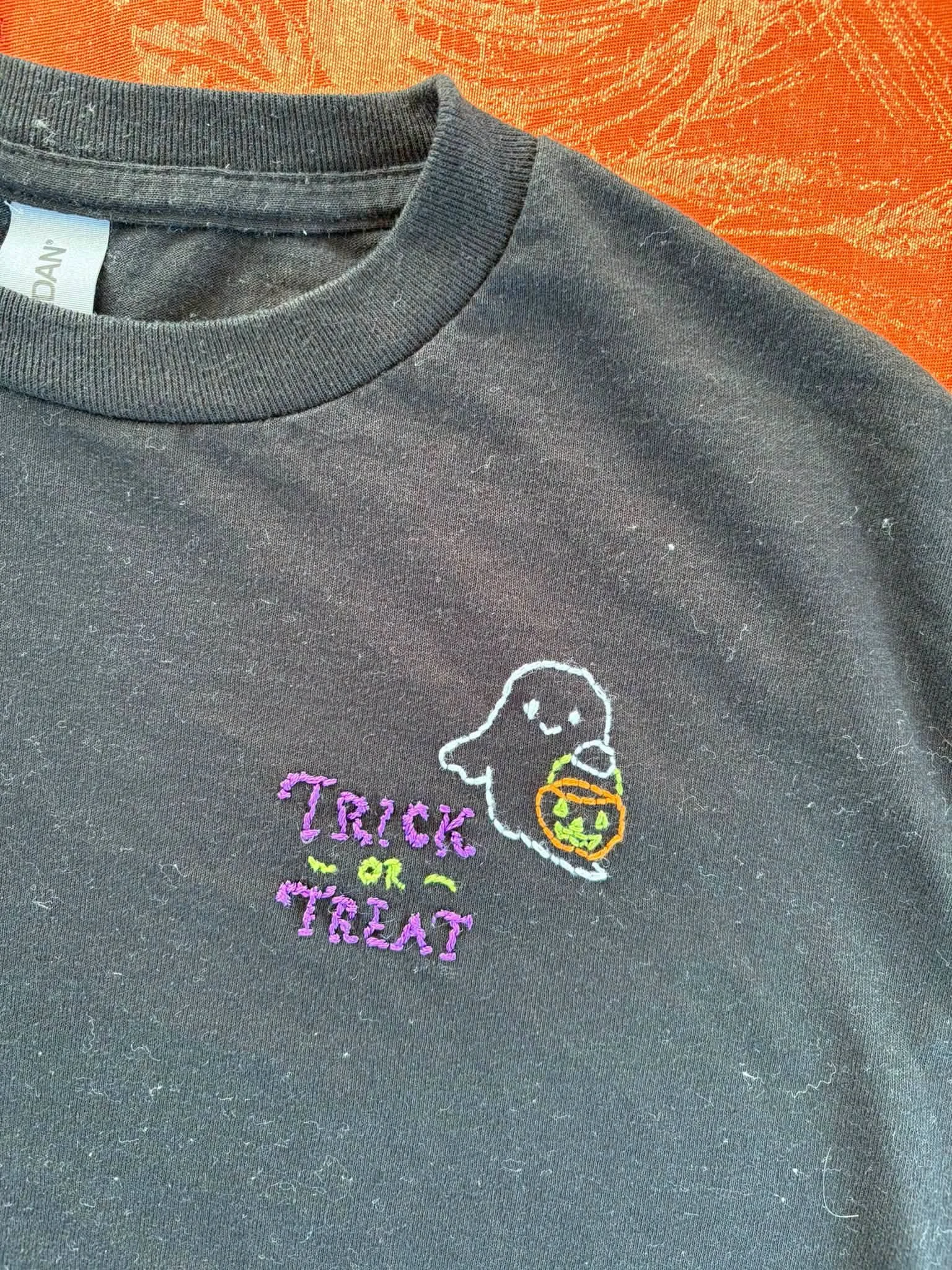 Halloween embroidery class, Highland Illinois, Madison County Illinois, Crafting Classes, group crafting classes in Madison county IL
