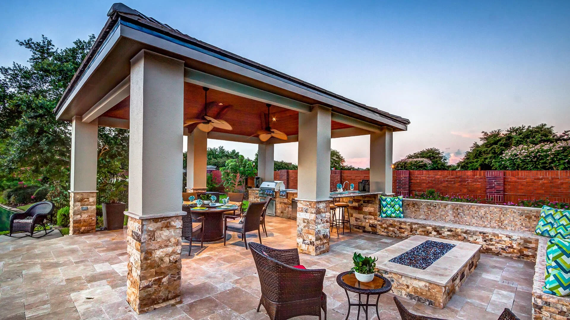 creekstone_outdoor_living_full_cabana_kitchen_houston_8.jpg