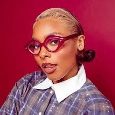 How to Become the Woman of Your Dreams with Kendra Austin