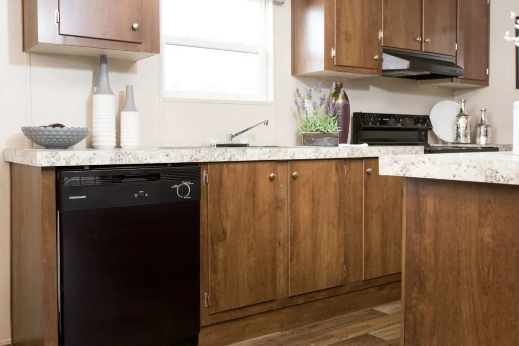 Manufactured-SATISFACTION-36TRU28483RH-Kitchen-20170323-1455531342035-1024x683.jpg
