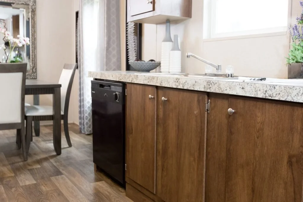 Manufactured-SATISFACTION-36TRU28483RH-Kitchen-20170323-1456117177235-1024x683.jpg