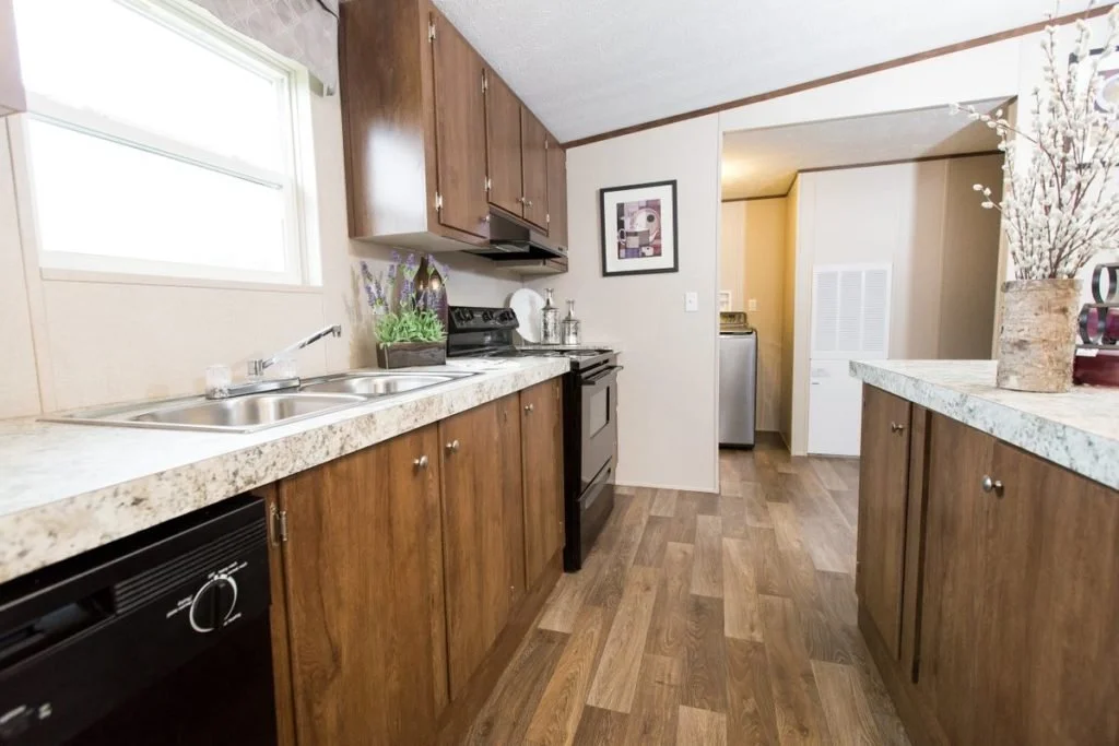 Manufactured-SATISFACTION-36TRU28483RH-Kitchen-20170323-1455583996239-1024x683.jpg