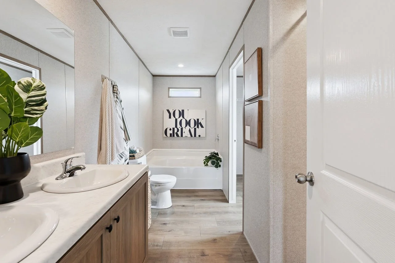 020-prime-carlisle-primary-bath2.jpg
