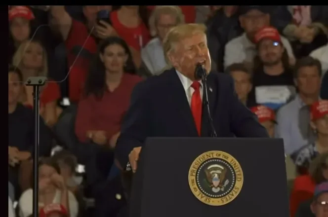 President trump: “NA-Kee-La Thomas is running for U.S. Senate” 