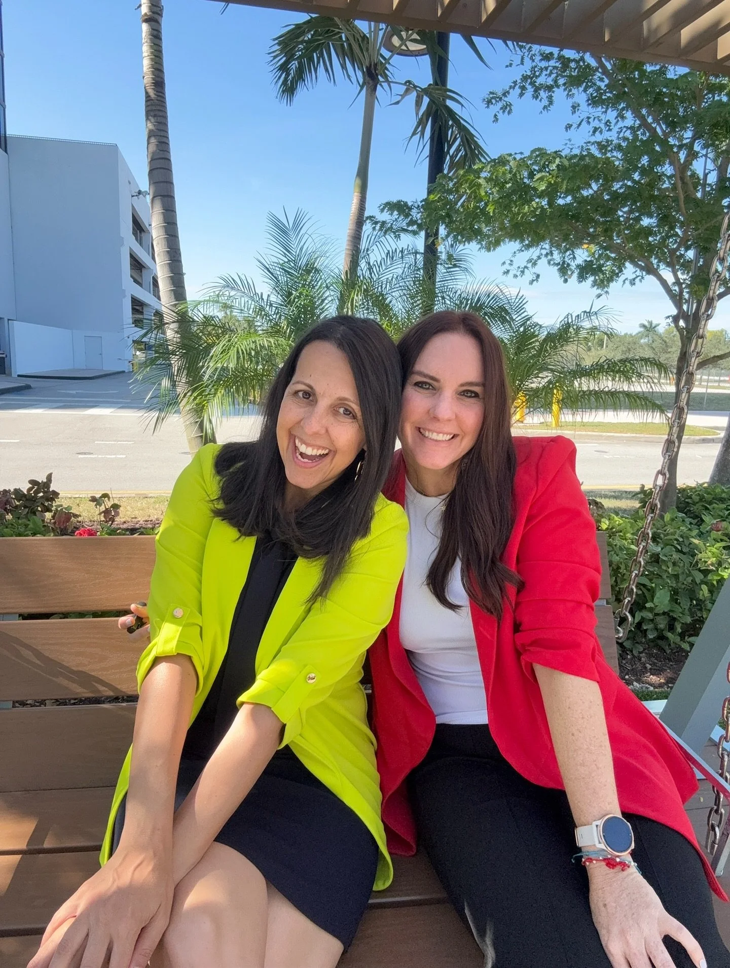 Inspiring Speakers I Admire 🌟

One of my favorite speakers in the realm of inspiration is my friend @anadelalberti  a positivity activator, keynote speaker, coach, and founder of @au2movement. As an ICF Professional Certified Coach, she brings years
