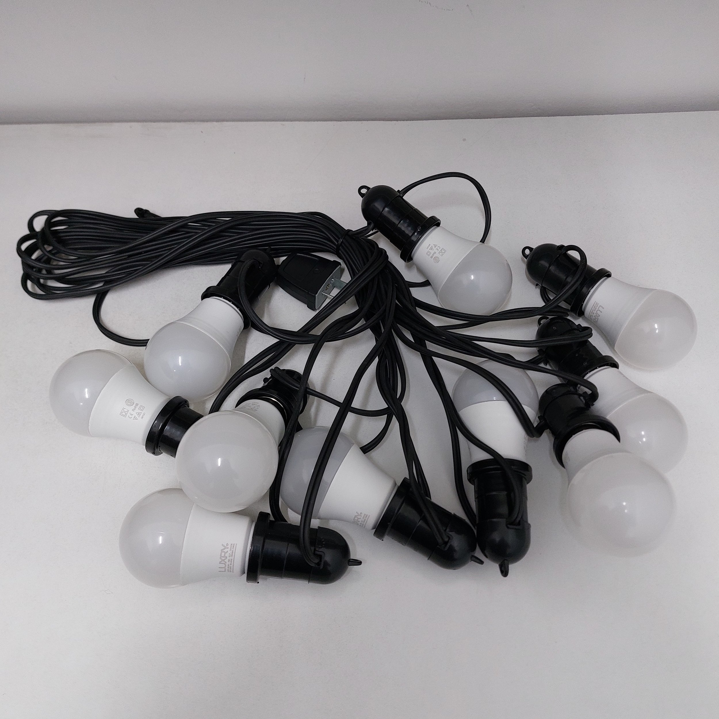 Guirnalda Premium de 10mts + 10 Lamparas LED