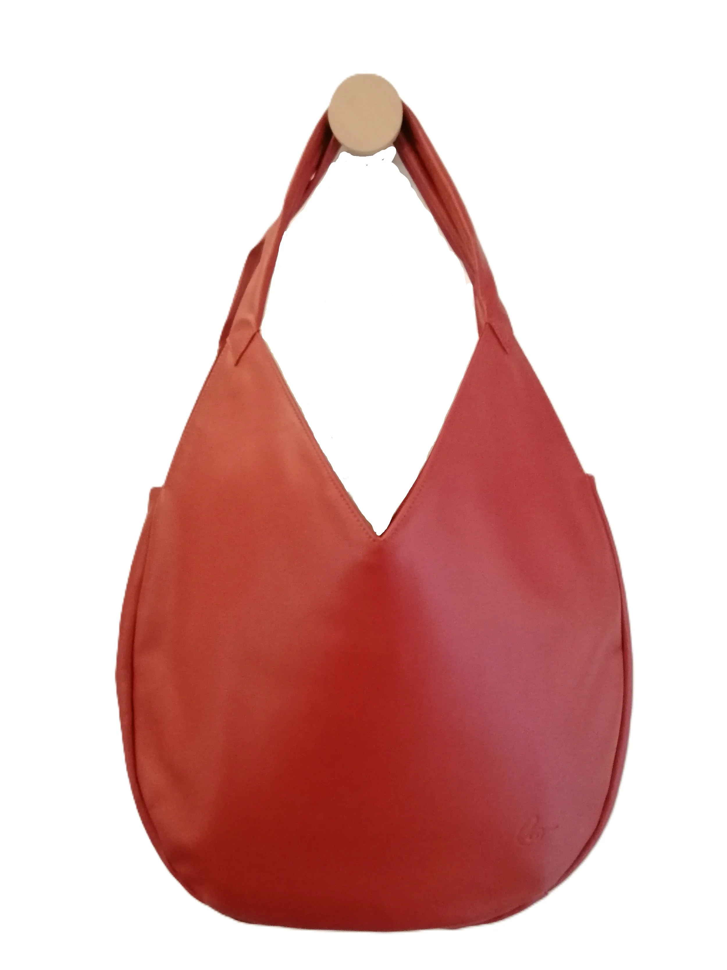 Le Sarah, grand sac fourre tout est un des "best sellers" de Badoune.