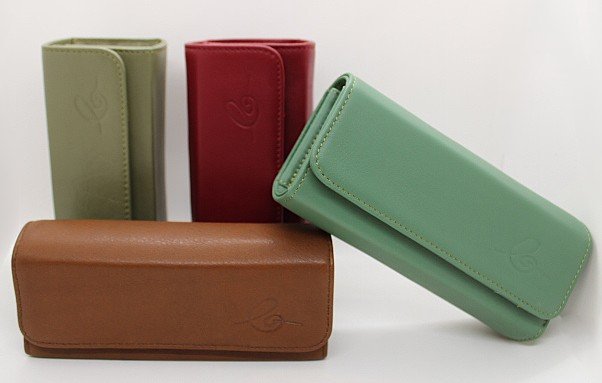 Etui double vert et marron.JPG