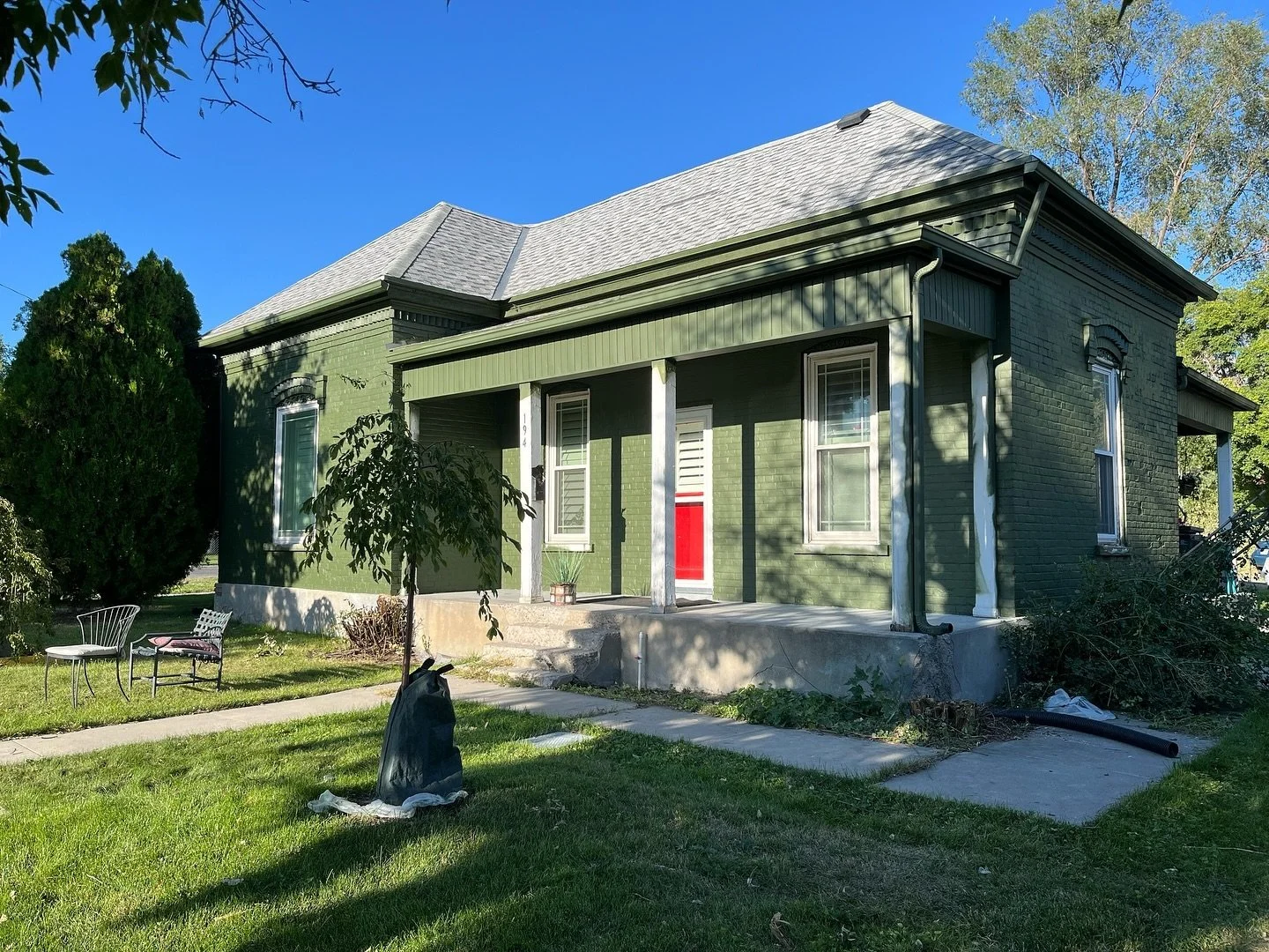 Exterior Painting Job

🎨Elastomeric Concrete Paint

Call us for a free estimate