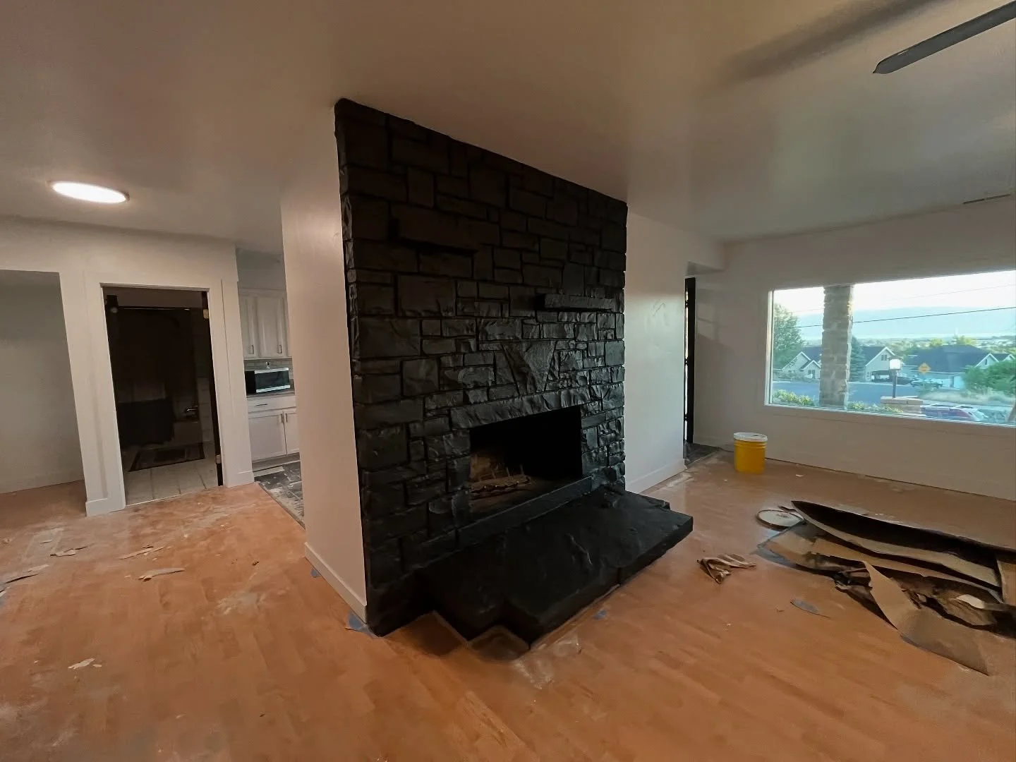 Interior remodeling! 🧑&zwj;🎨👨🏻&zwj;🎨
If you are feeling inspired call us to give you a hand 🫸🫷👊🏼🎨🖌️
Free estimates 📞