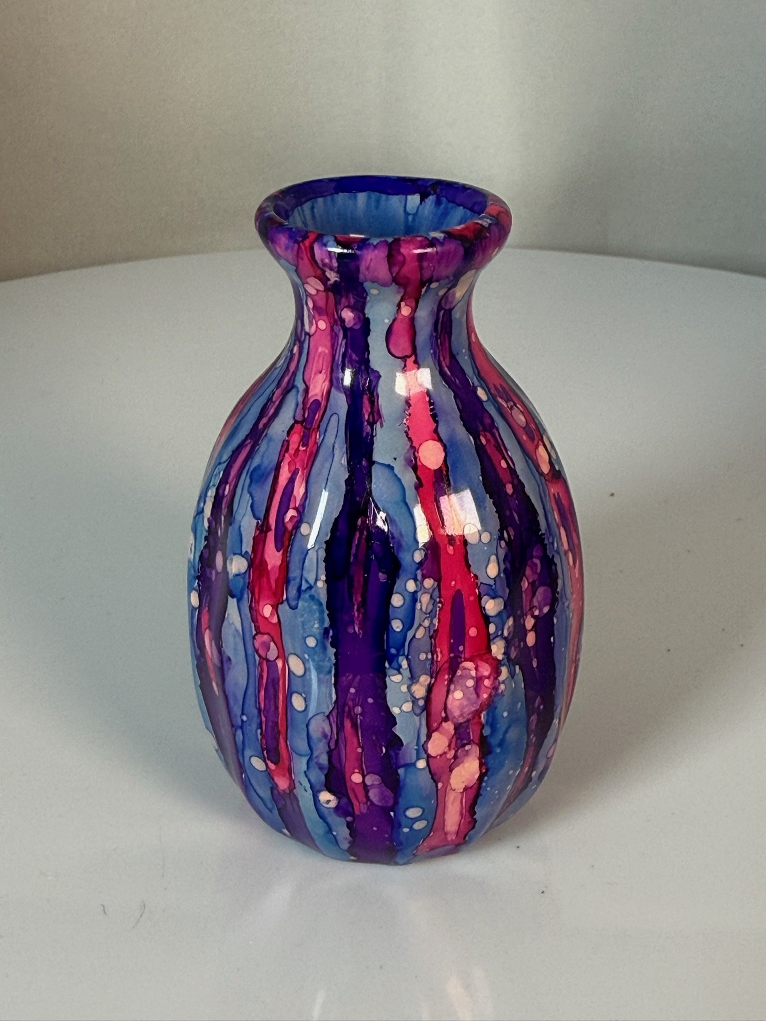 Heart Whisper Bud Vase-Hope