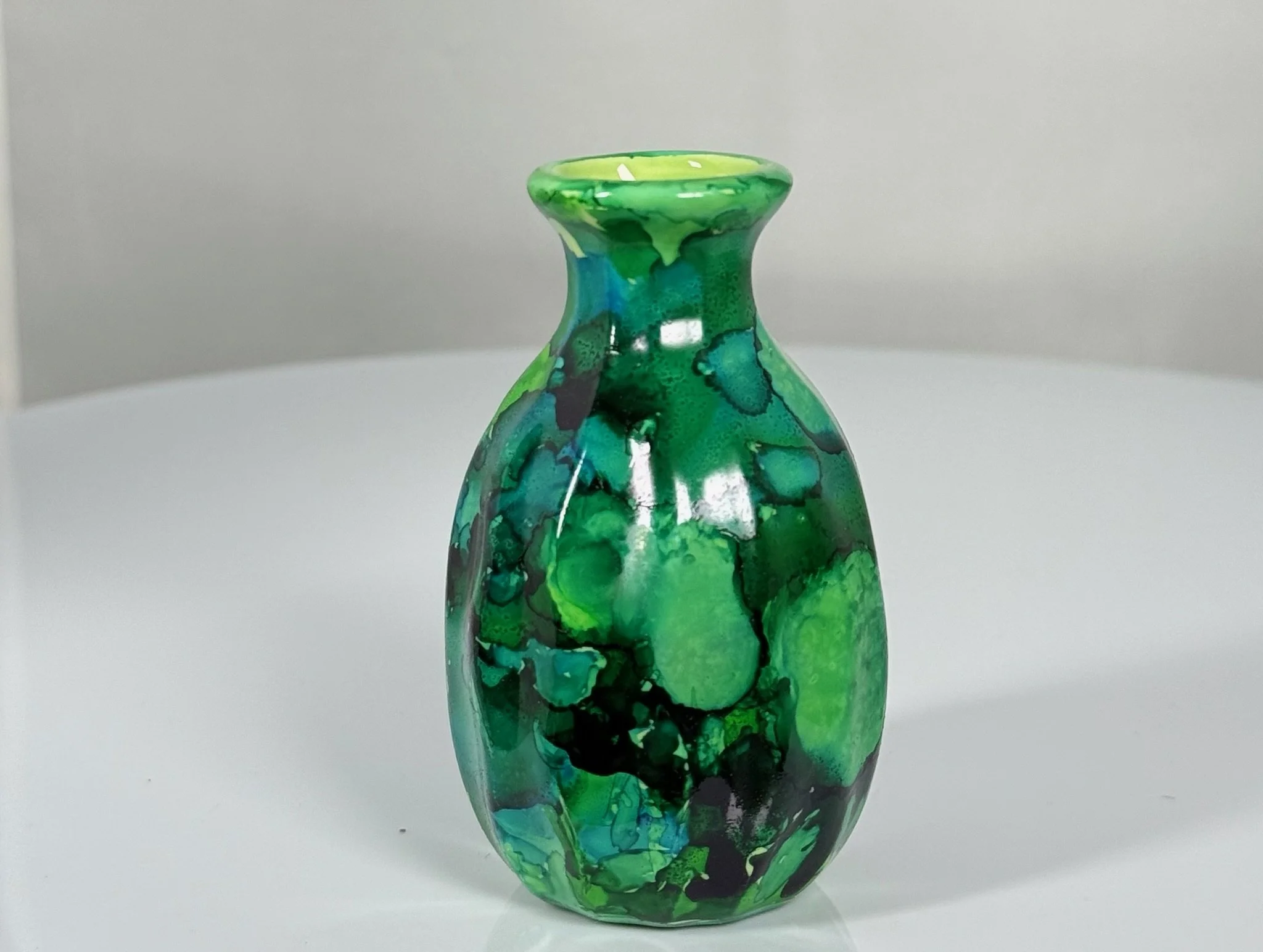 Heart Whisper Bud Vase-Faith