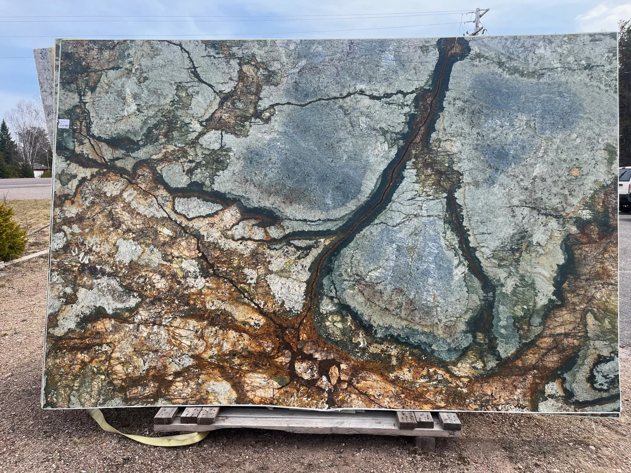 Atlas Leathered Granite