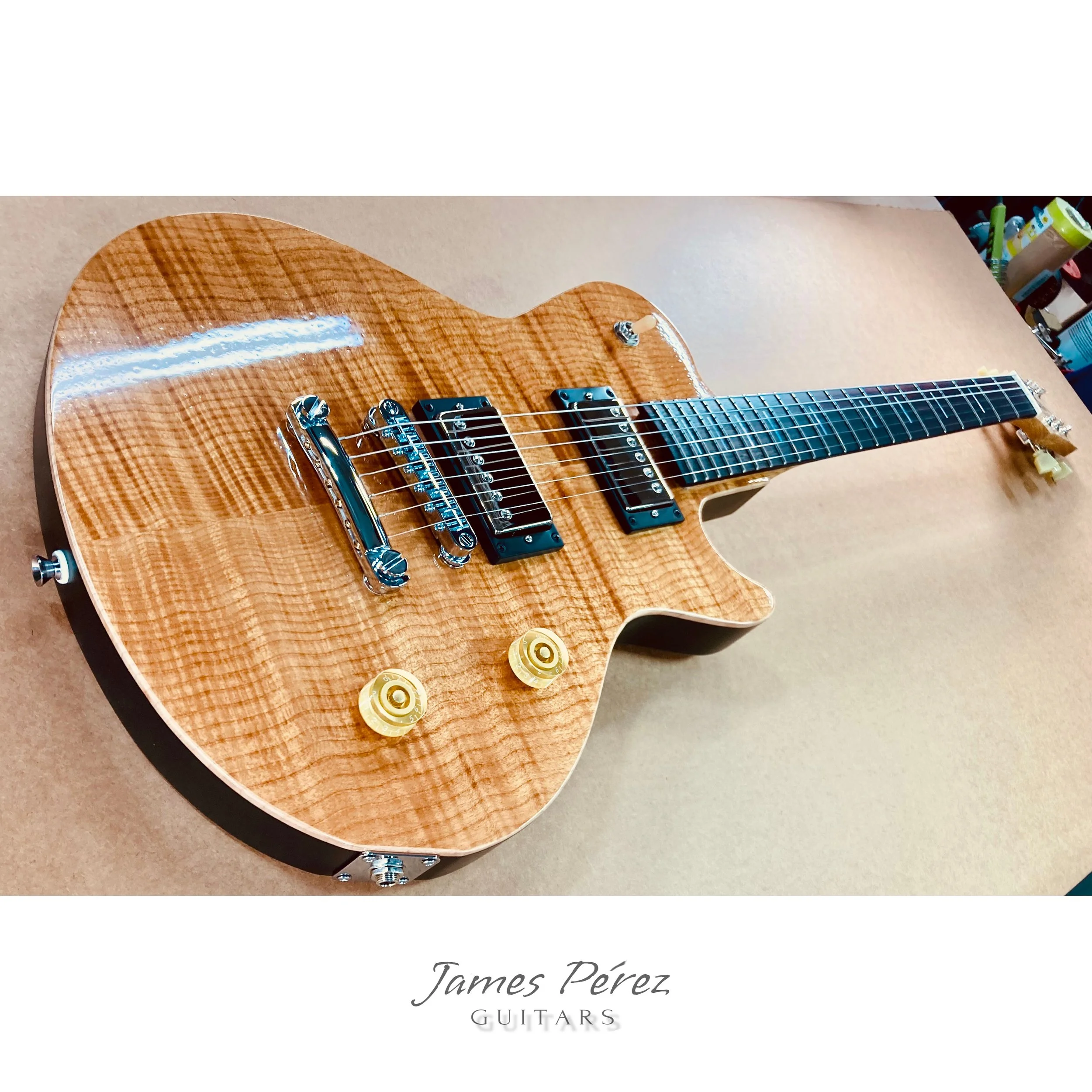 Suntan Flame - Atlas SC - James Perez Guitars - IMG_4769.jpg