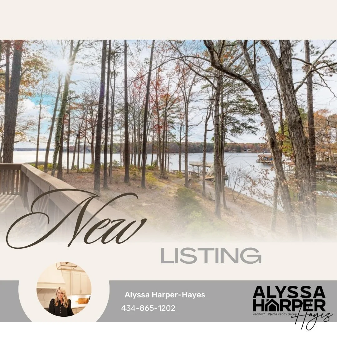 🏡 NEW LISTING 🏡 

Introducing a custom-built Lindal home situated on exceptional real estate. This stunning flat lot boasts main lake views while slightly tucked away providing serene waters at the mouth of songbird creek. You&rsquo;ll find yoursel