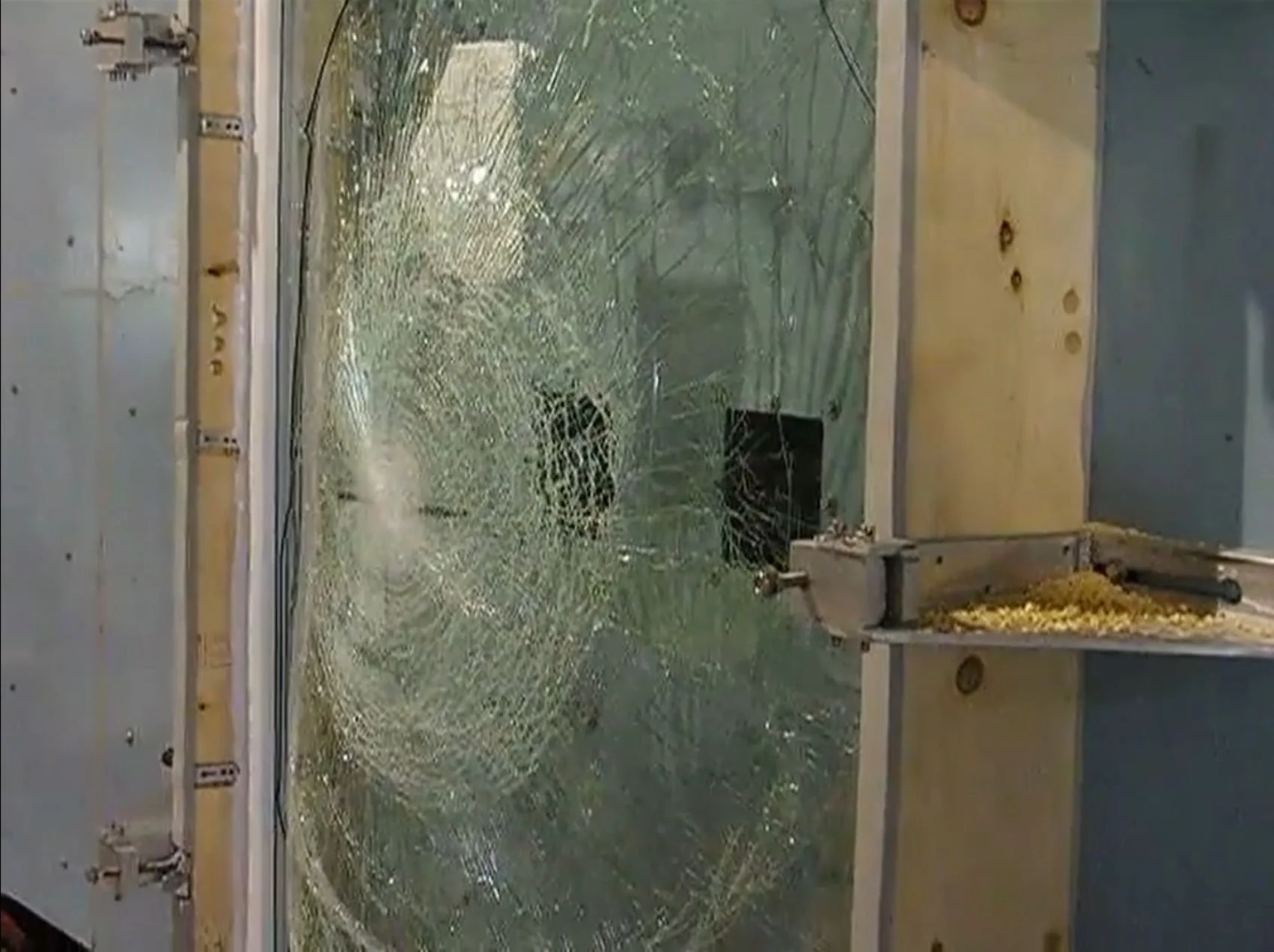 Hurricane Window Cyclic Wind Pressure Testing