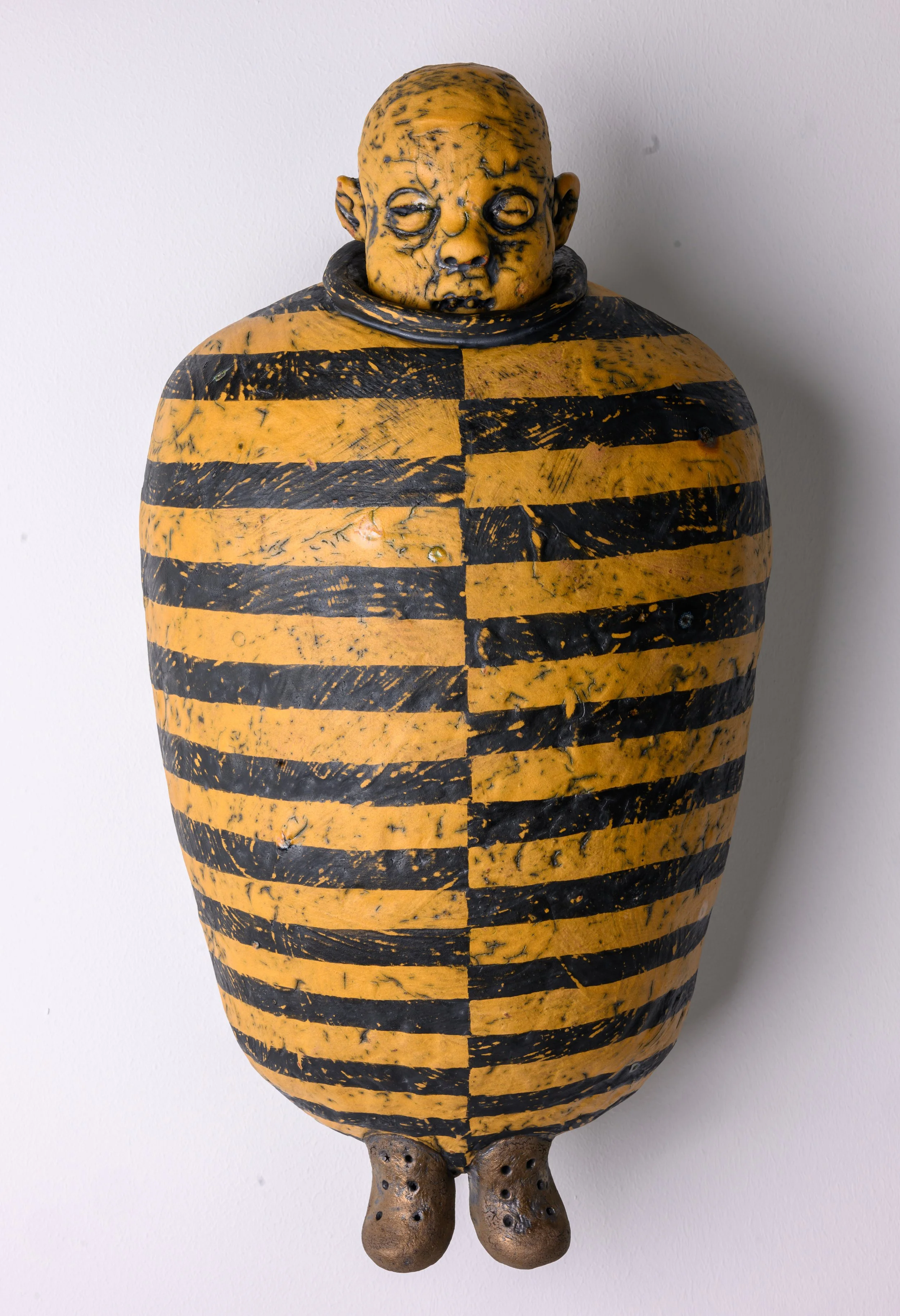 Cradlebodybag, Ceramic, 26 x 12 x 10, 2025