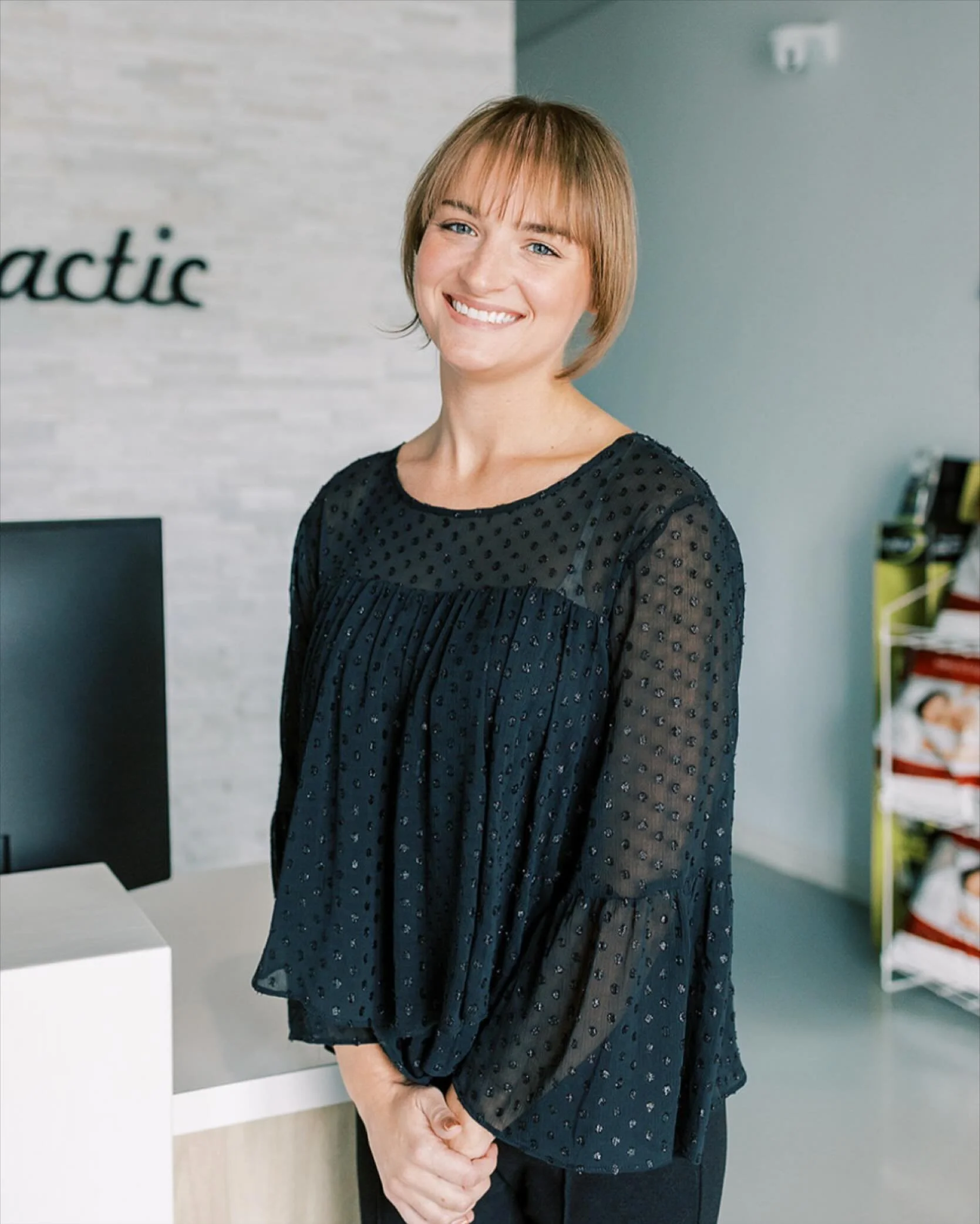 We&rsquo;re so grateful for the time we&rsquo;ve had with Cayla during her internship here at @rangelinechiropractic! 
⠀⠀⠀⠀⠀⠀⠀⠀⠀
As her internship with us wraps up mid-December and she prepares to graduate from chiropractic school, we&rsquo;re excite