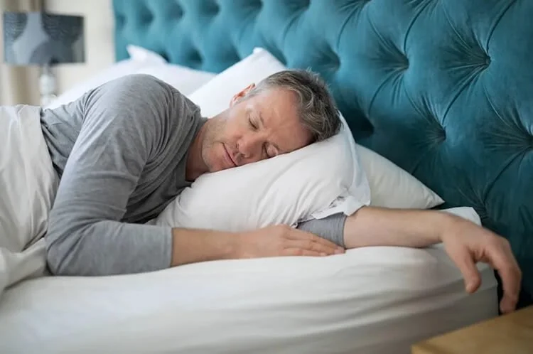 Why Does My Neck Hurt After Sleeping? | Carmel &amp; Zionsville Chiropractor