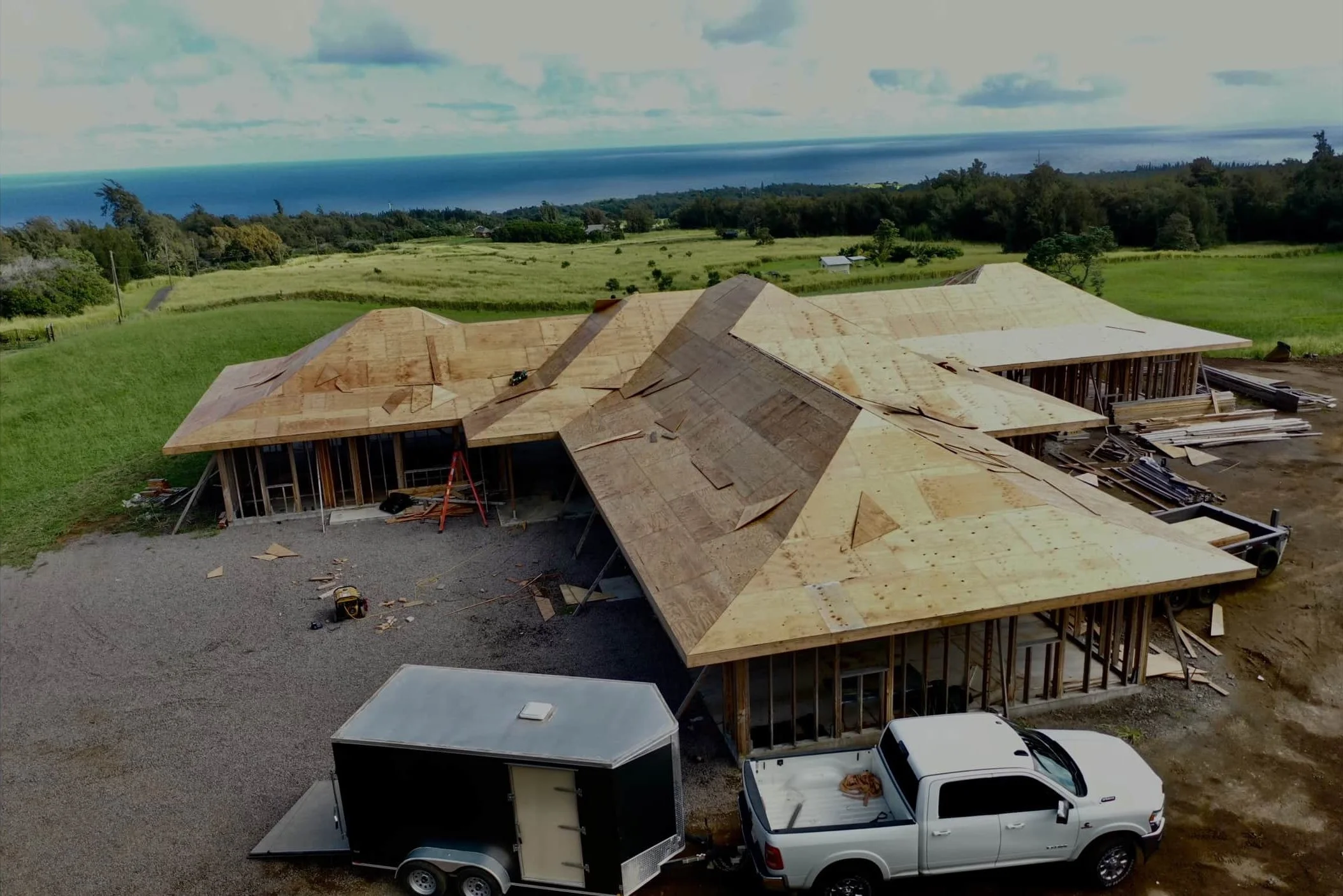 roof-sheathing-construction.jpg