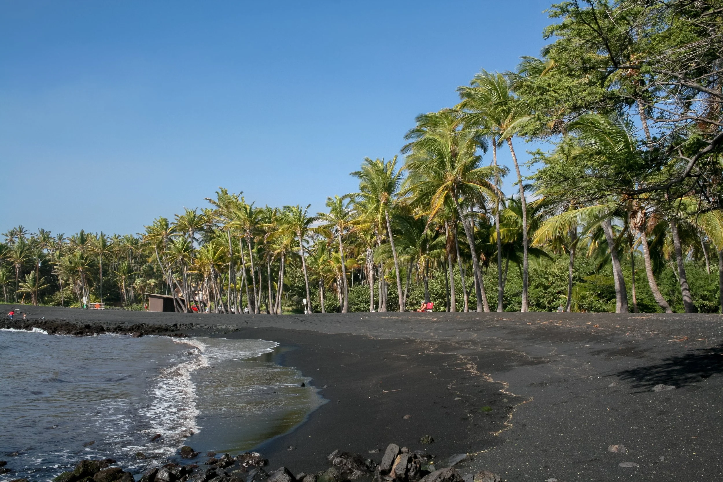 Punaluʻu Black Sand Beach