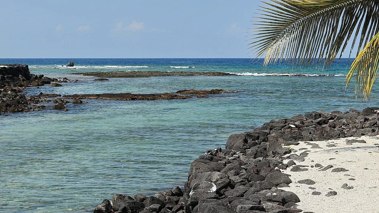 Hōnaunau Bay “Two Step”