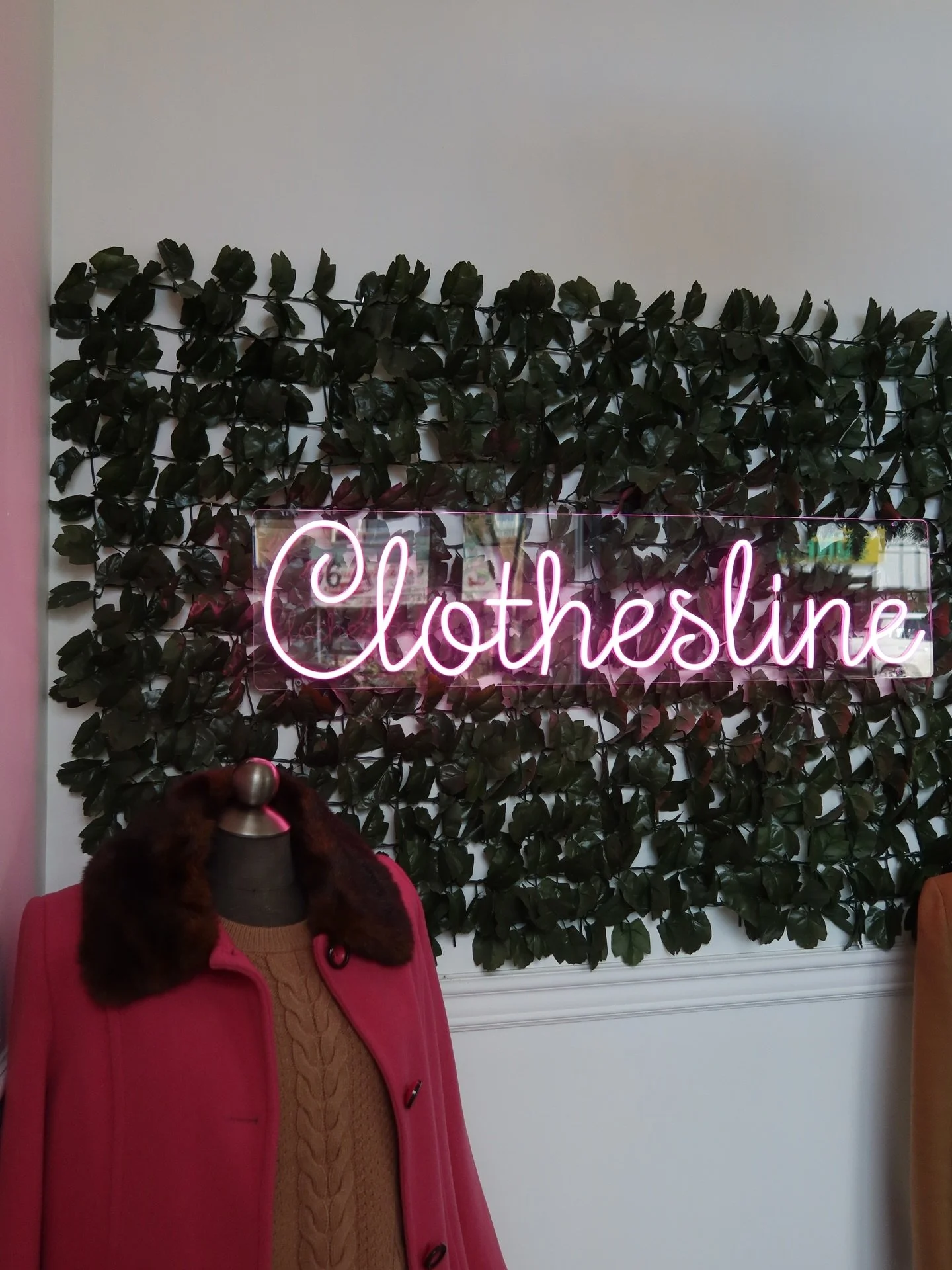 Cheers to 2025 🥂✨
Thank you for supporting local, choosing consignment, and being part of our little community. We can&rsquo;t wait to style you in the new year!