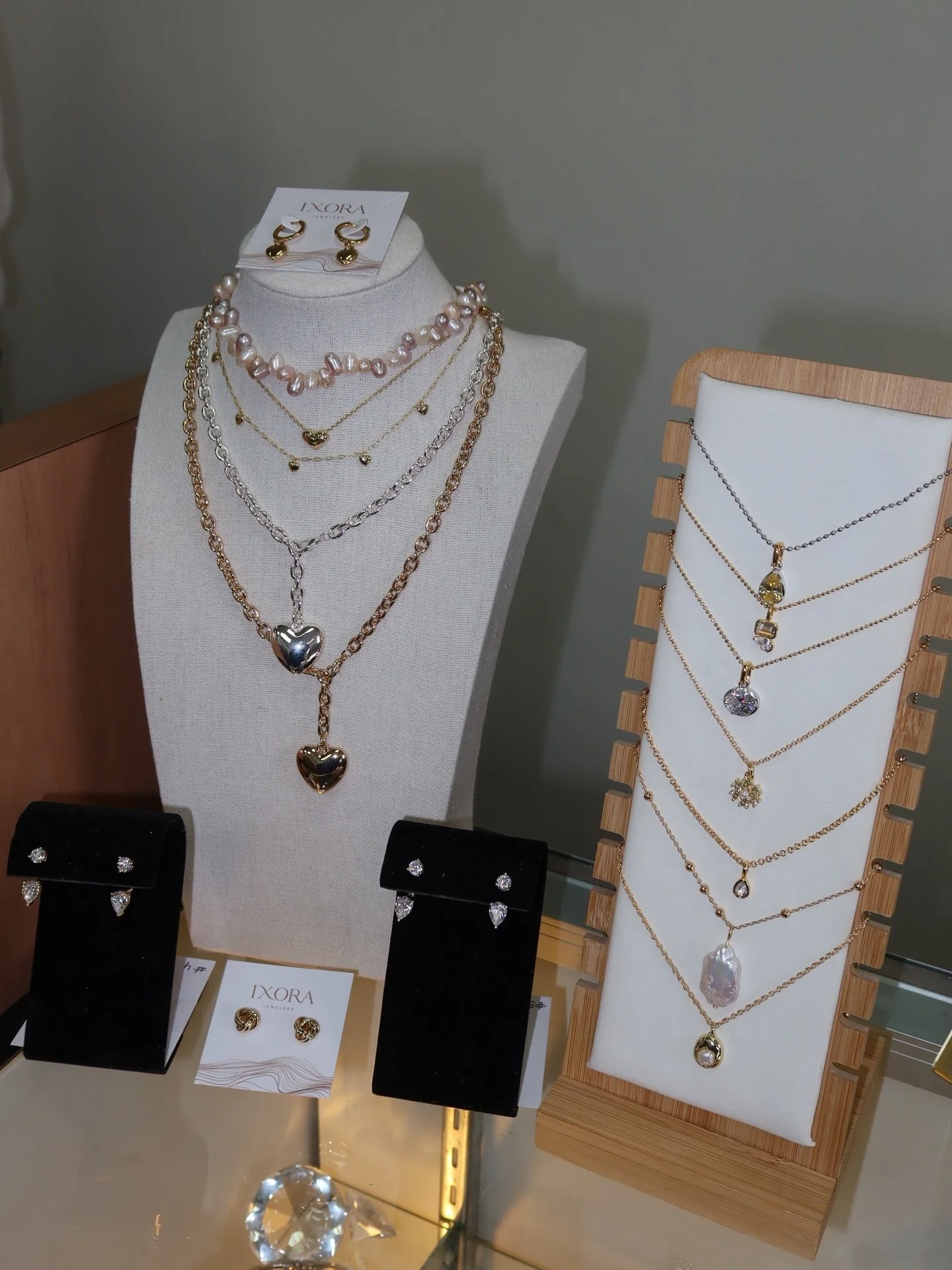 Dressing up for date night or falling in love with yourself a little extra, we&rsquo;ve got the sparkle covered ✨💕 Happy Valentine&rsquo;s Day from Clothesline!

&bull;
&bull;
&bull;
&bull;
&bull;
&bull;
&bull;
&bull;
&bull;
&bull;
&bull;
Clotheslin