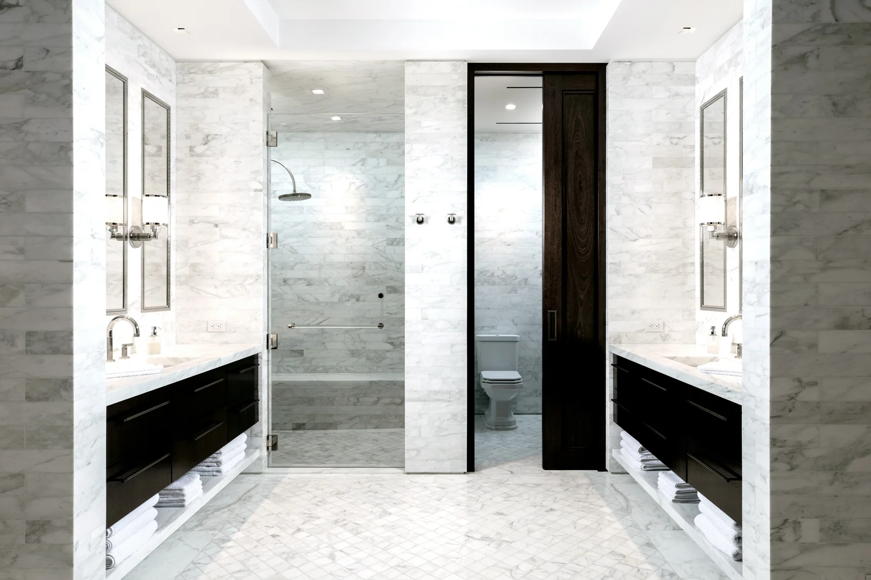 Studio-C-Modern-Bungalow-Bathroom-5.jpg